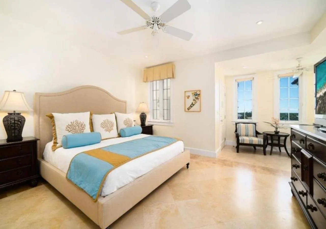 Bed in The Regent Grand