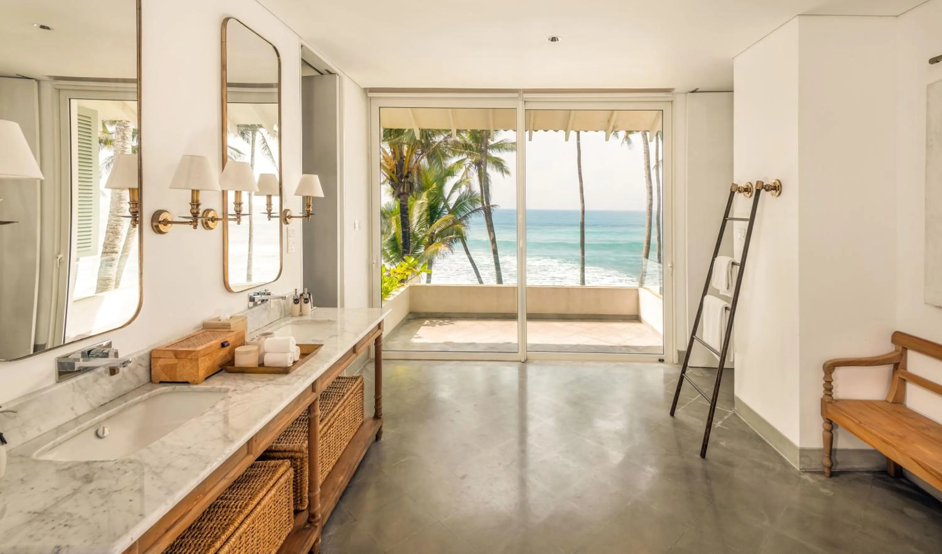 Toilet in Ishq Talpe