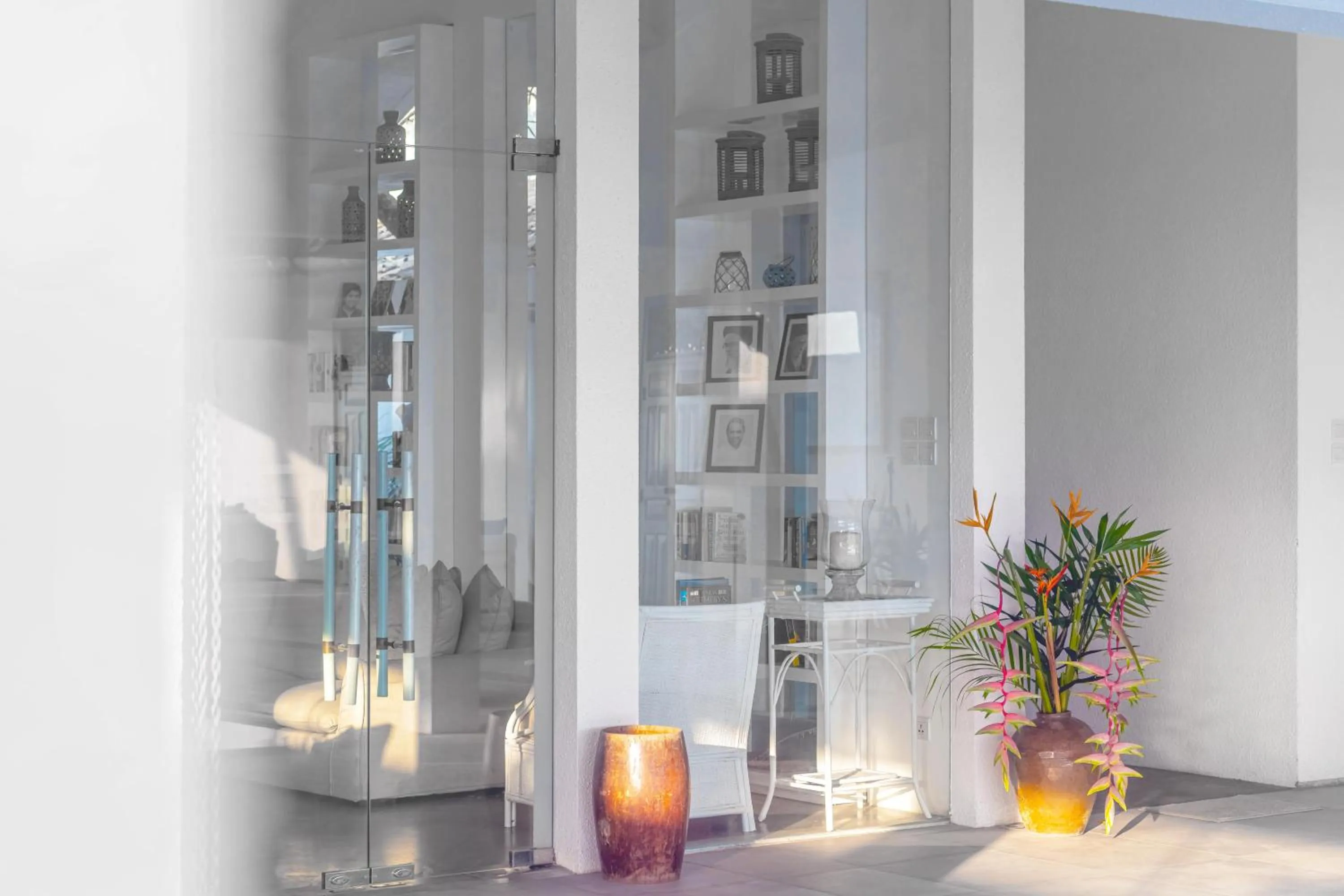 Communal lounge/ TV room in Ishq Talpe