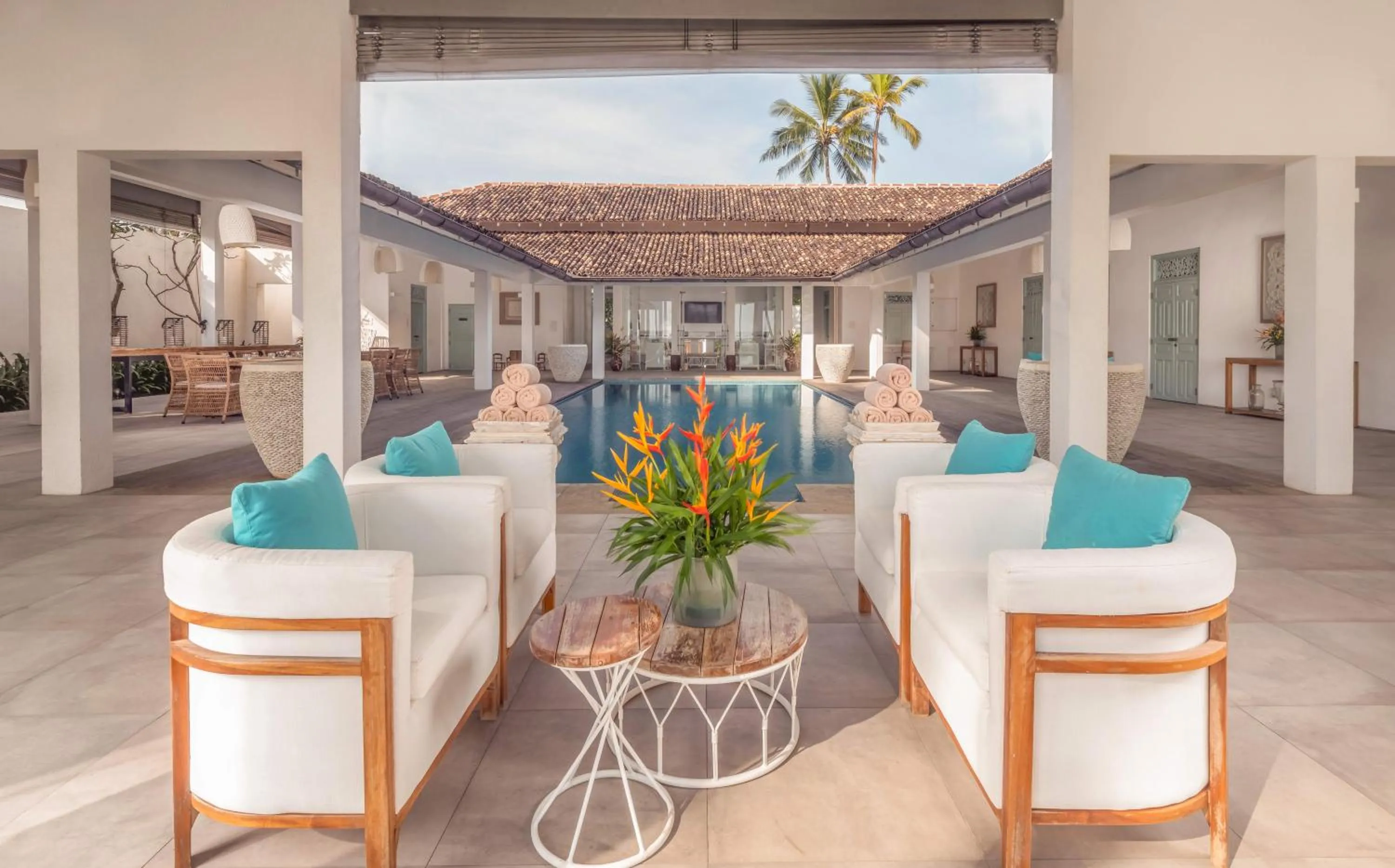 Library in Ishq Talpe