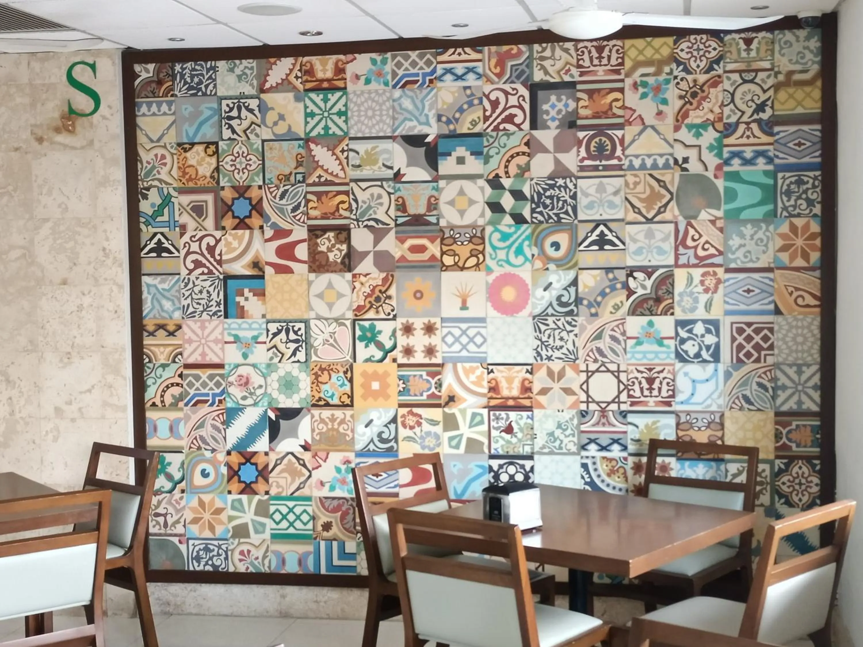 Restaurant/places to eat in Hotel Dubrovnik