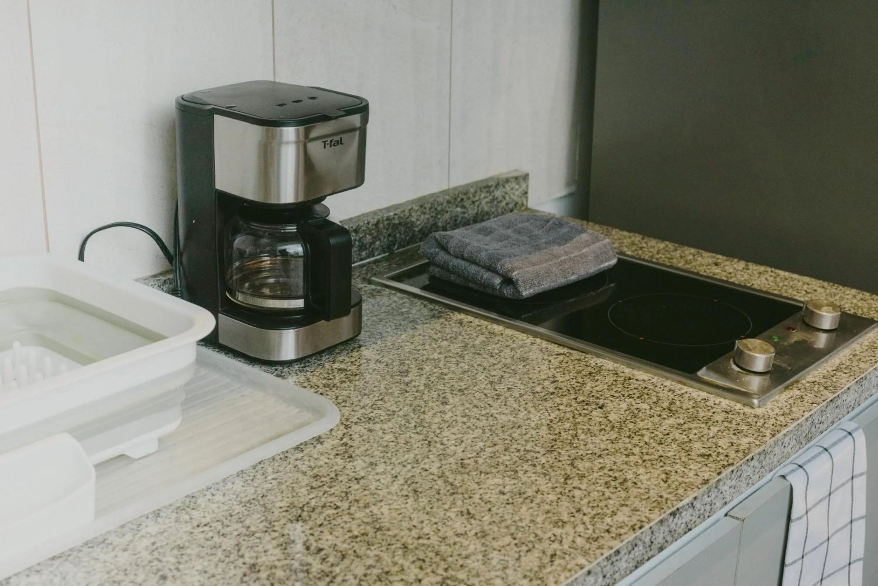 kitchen in HotelZone L20 Beach Access