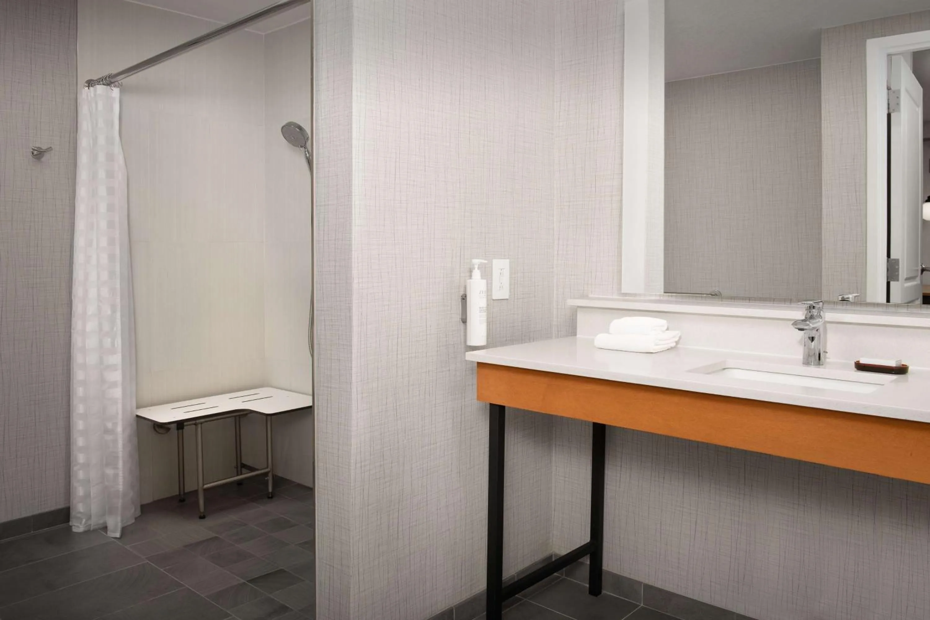 Bathroom in Embassy Suites La Quinta Hotel & Spa