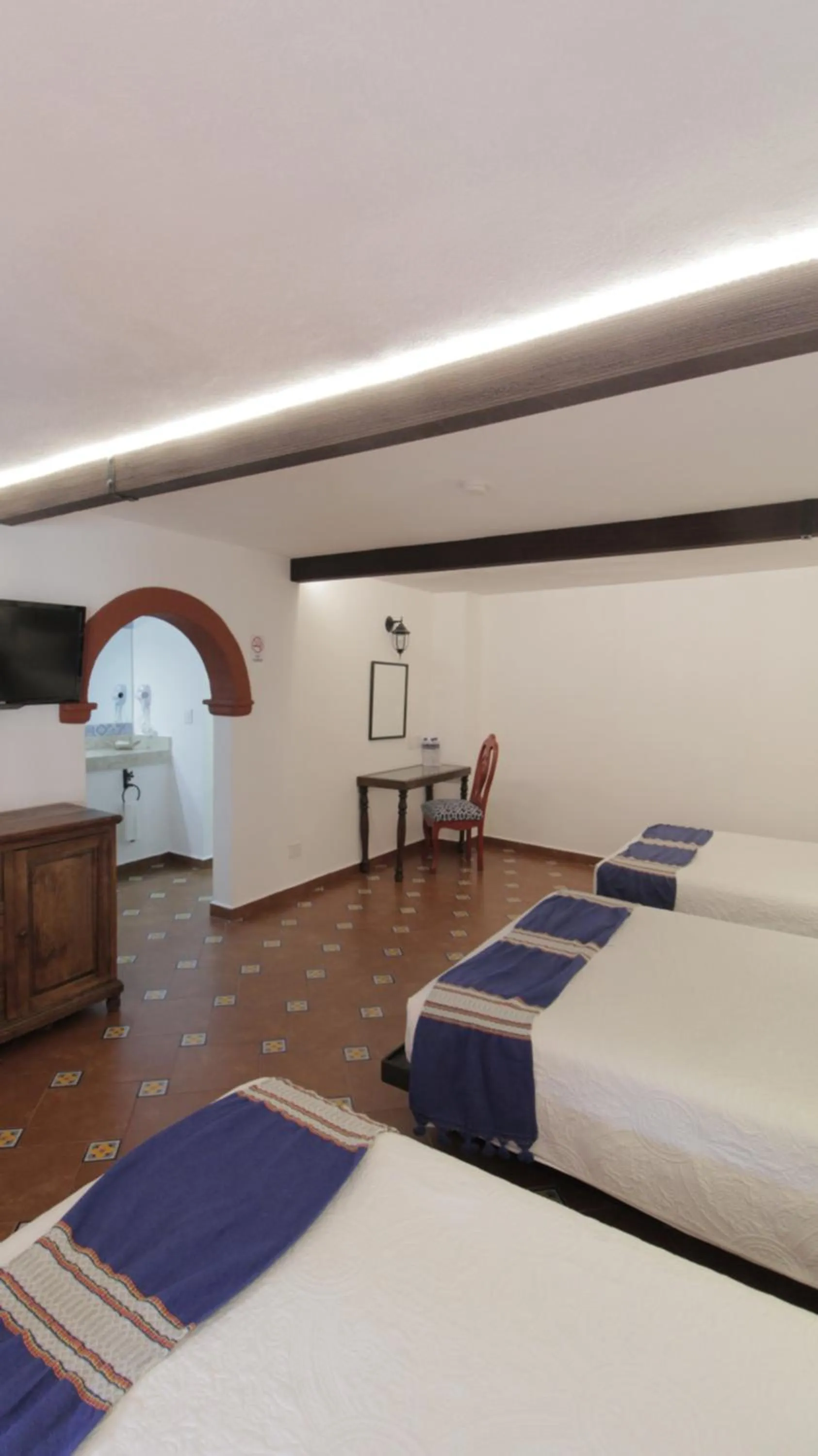 Bed in Hotel Hacienda Monteverde San Miguel de Allende