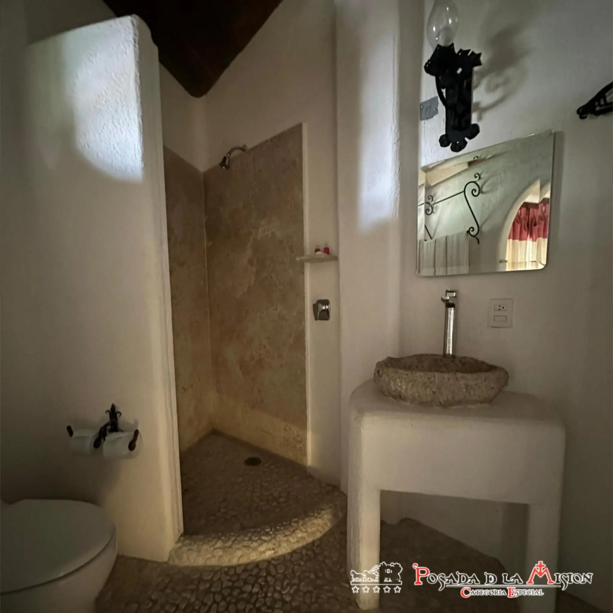 Posada de la Mision, Hotel Museo y Jardin