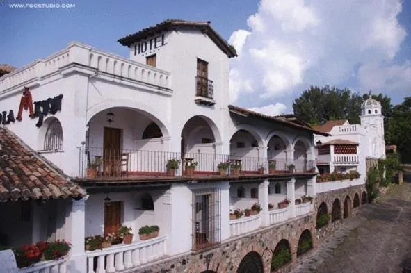 Posada de la Mision, Hotel Museo y Jardin