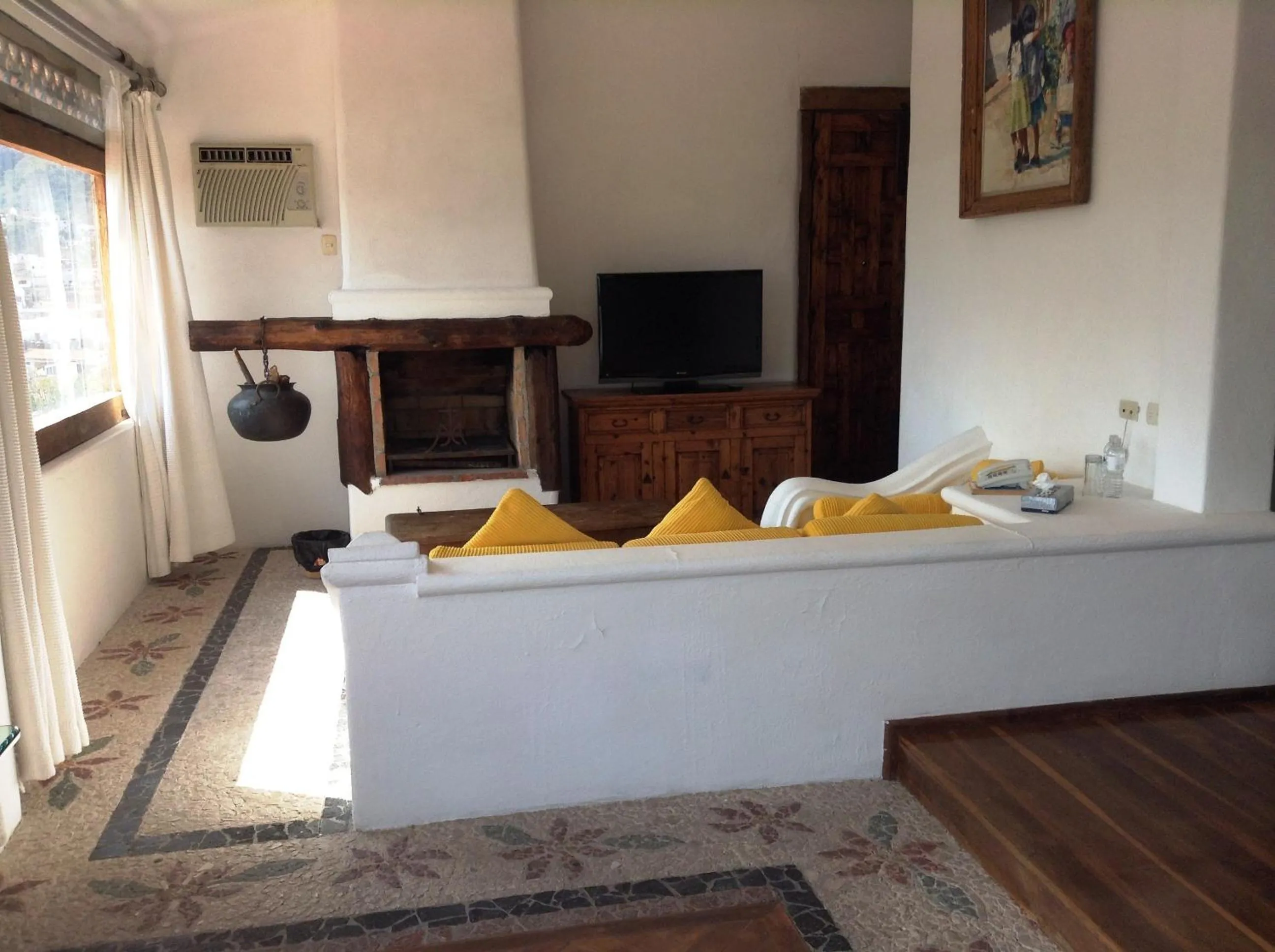 Posada de la Mision, Hotel Museo y Jardin