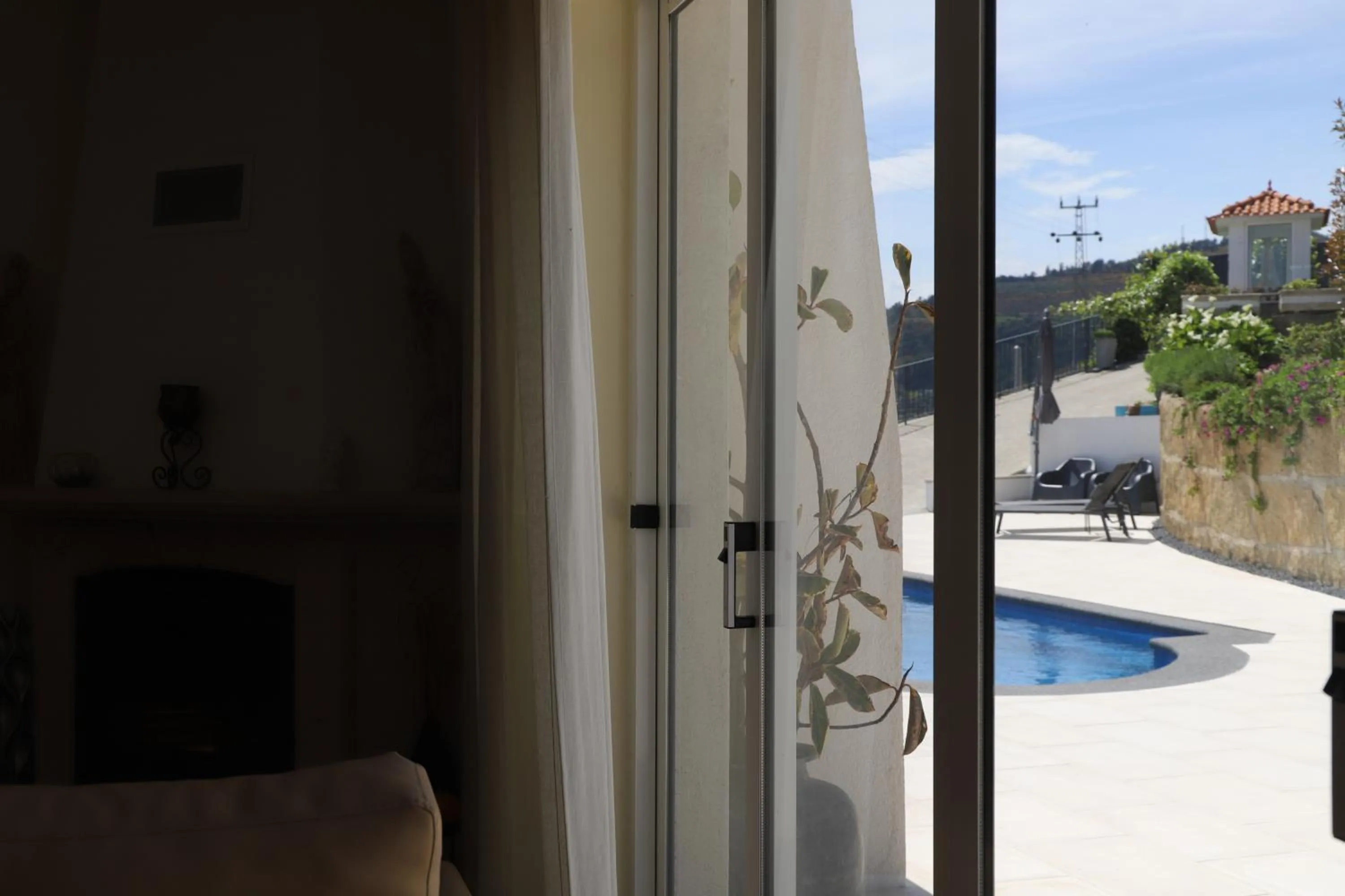 Property building in Casa Vale do Douro