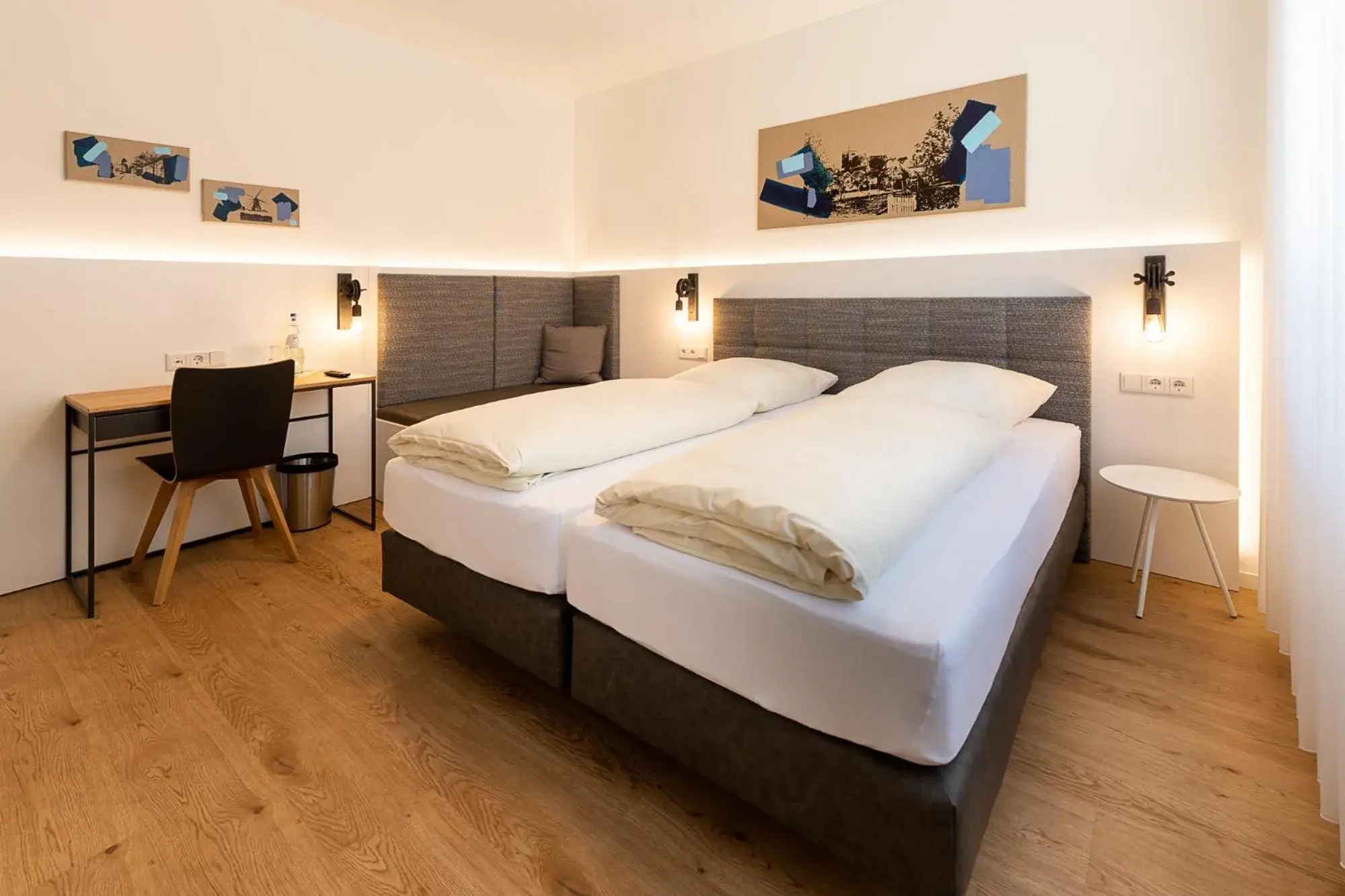 Deluxe Double Room with Balcony in Hotel & Gasthaus Nagel GmbH Deluxe Double Room with Balcony in Hotel & Gasthaus Nagel GmbH