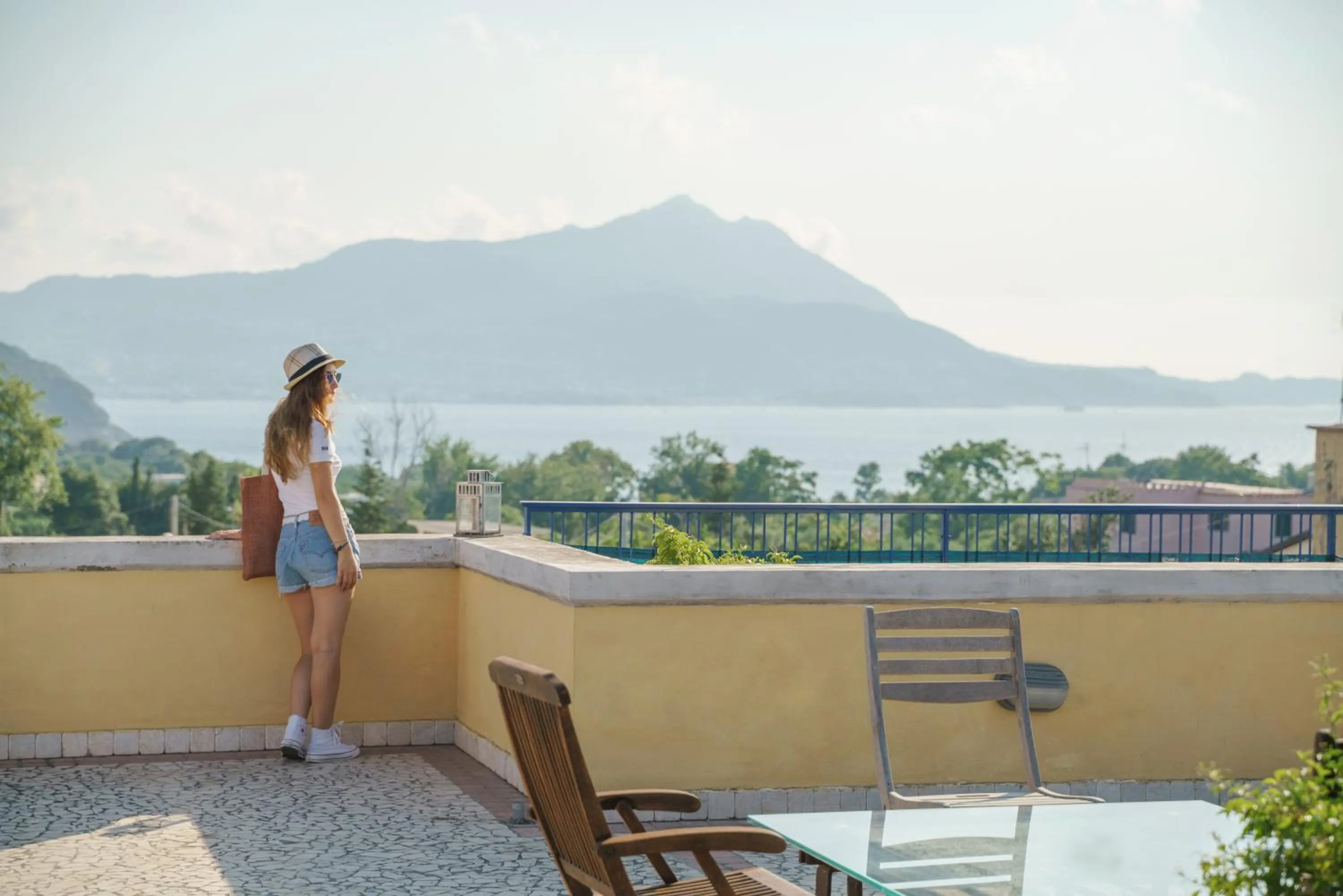 Day in Le Grand Bleu - Gioia Apartments