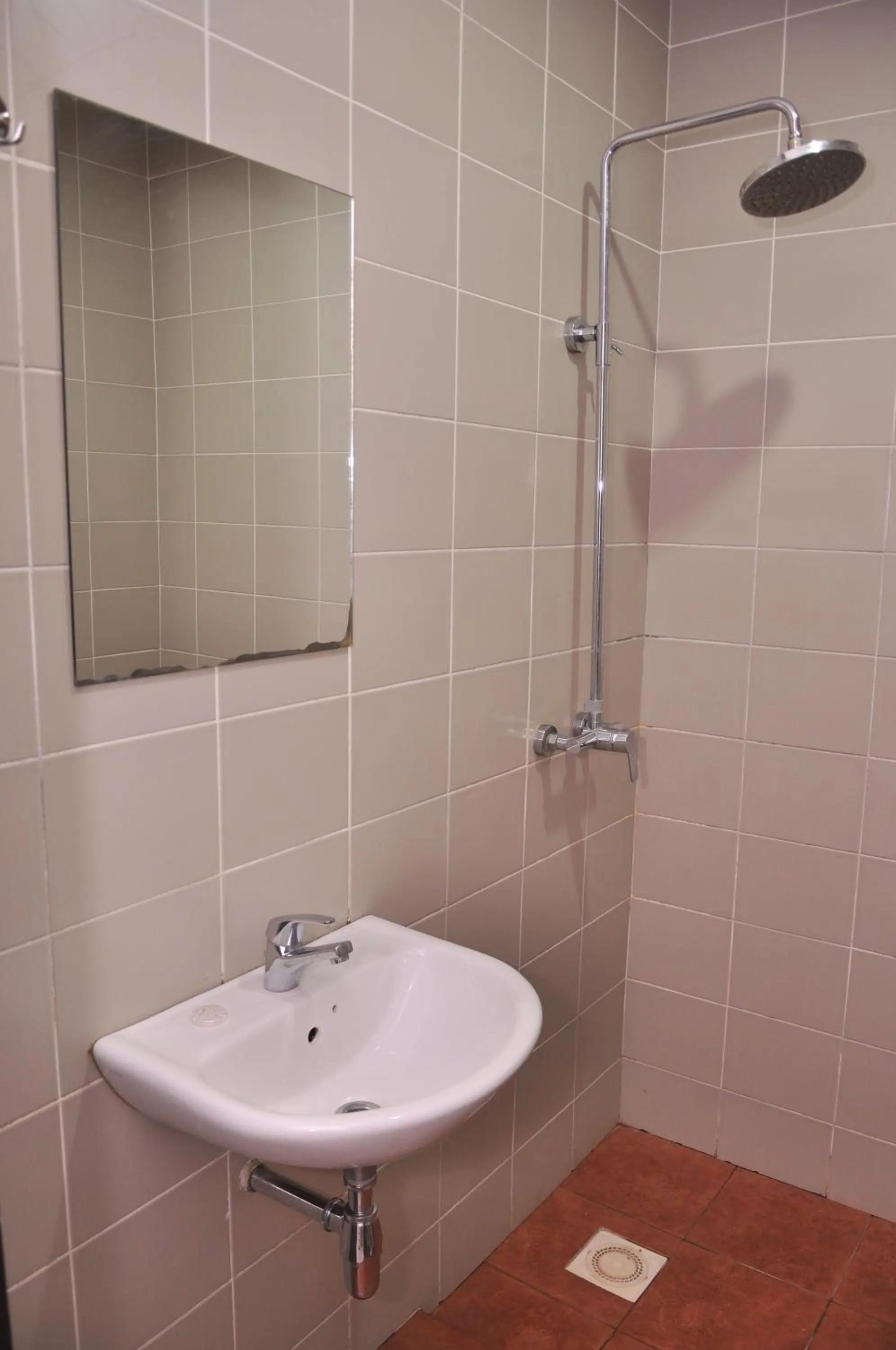 Bathroom in Kuching Transit Inn