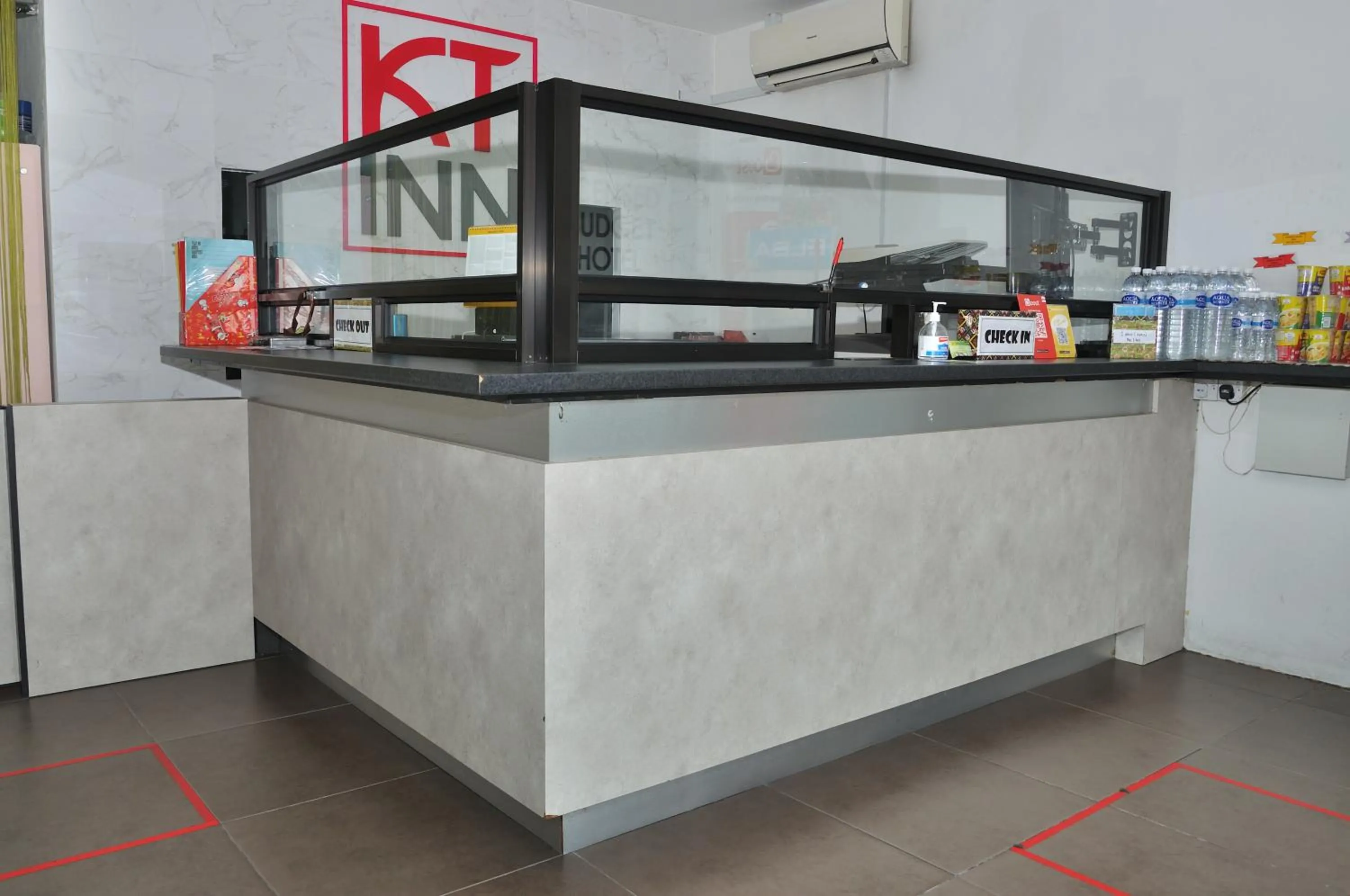 Lobby or reception in Kuching Transit Inn