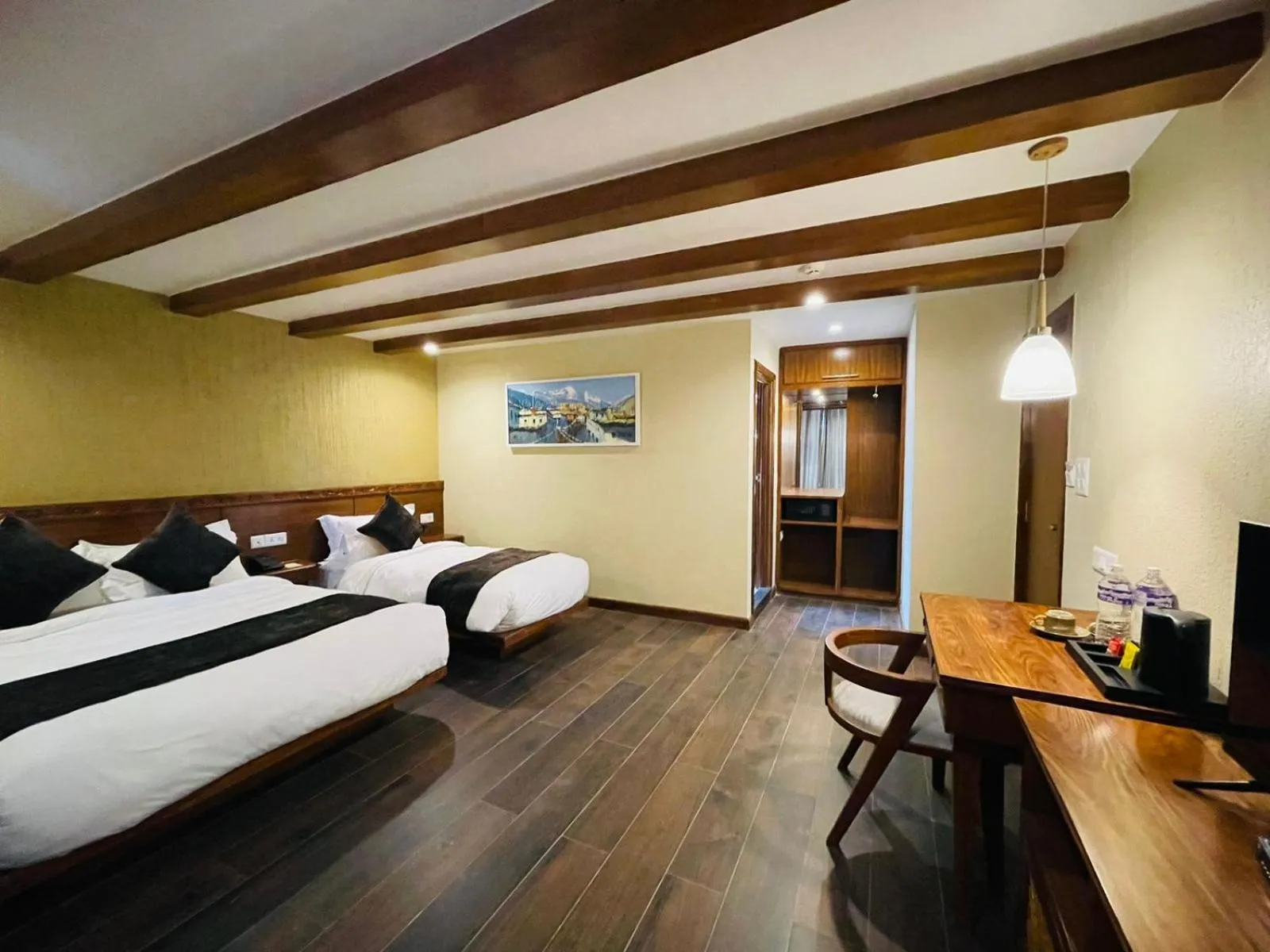 Photo of the whole room, Bed in Timber House by Tara Group