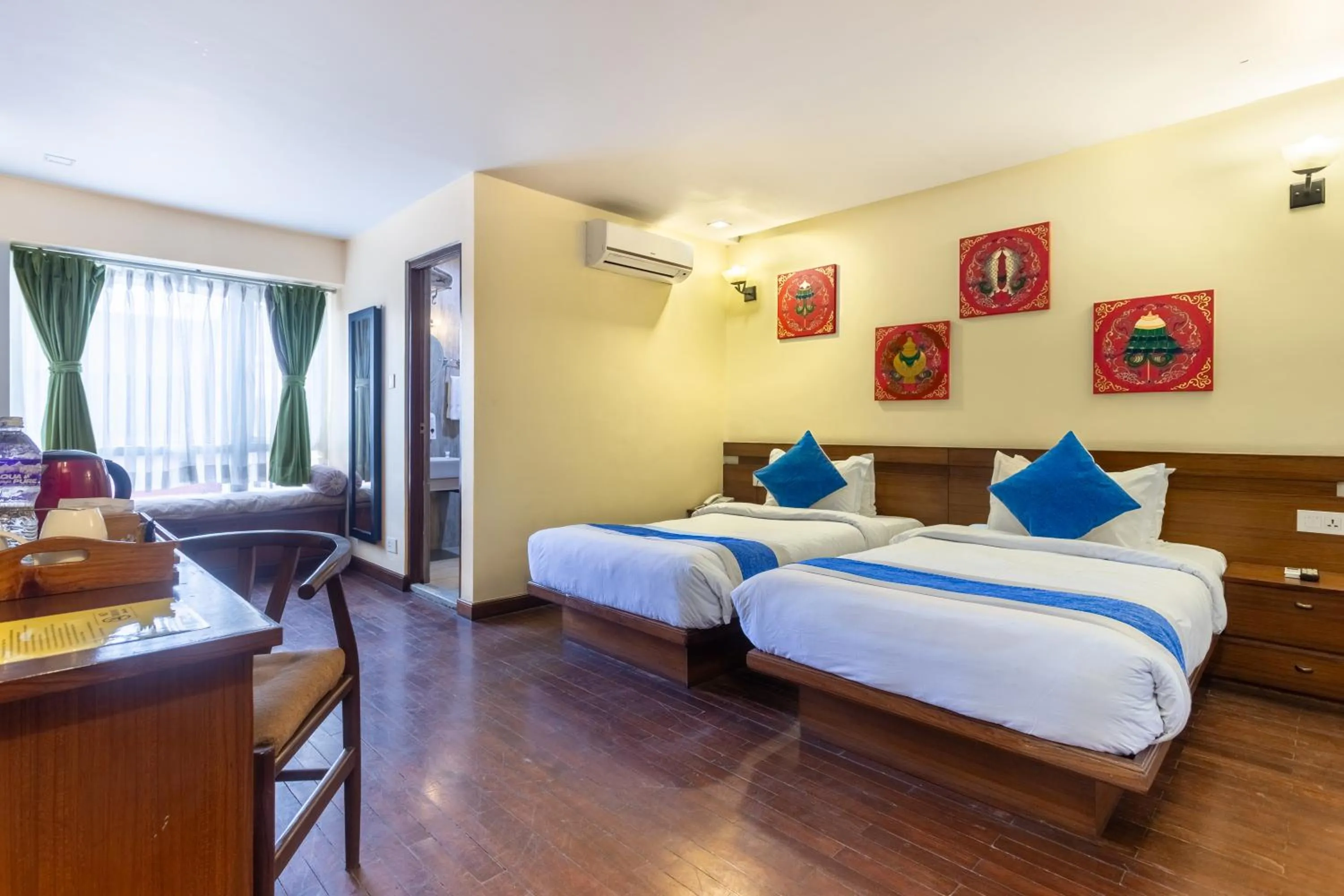 Photo of the whole room, Bed in Timber House by Tara Group