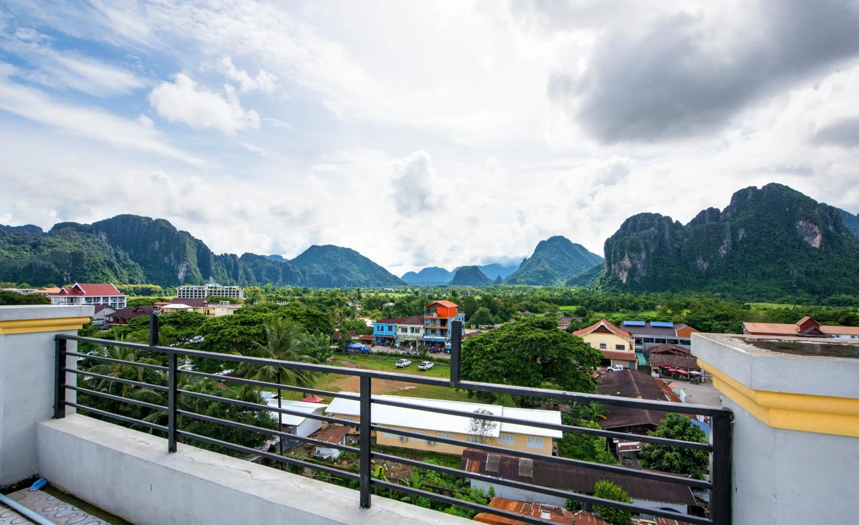 Balcony/Terrace in Annecy Hotel