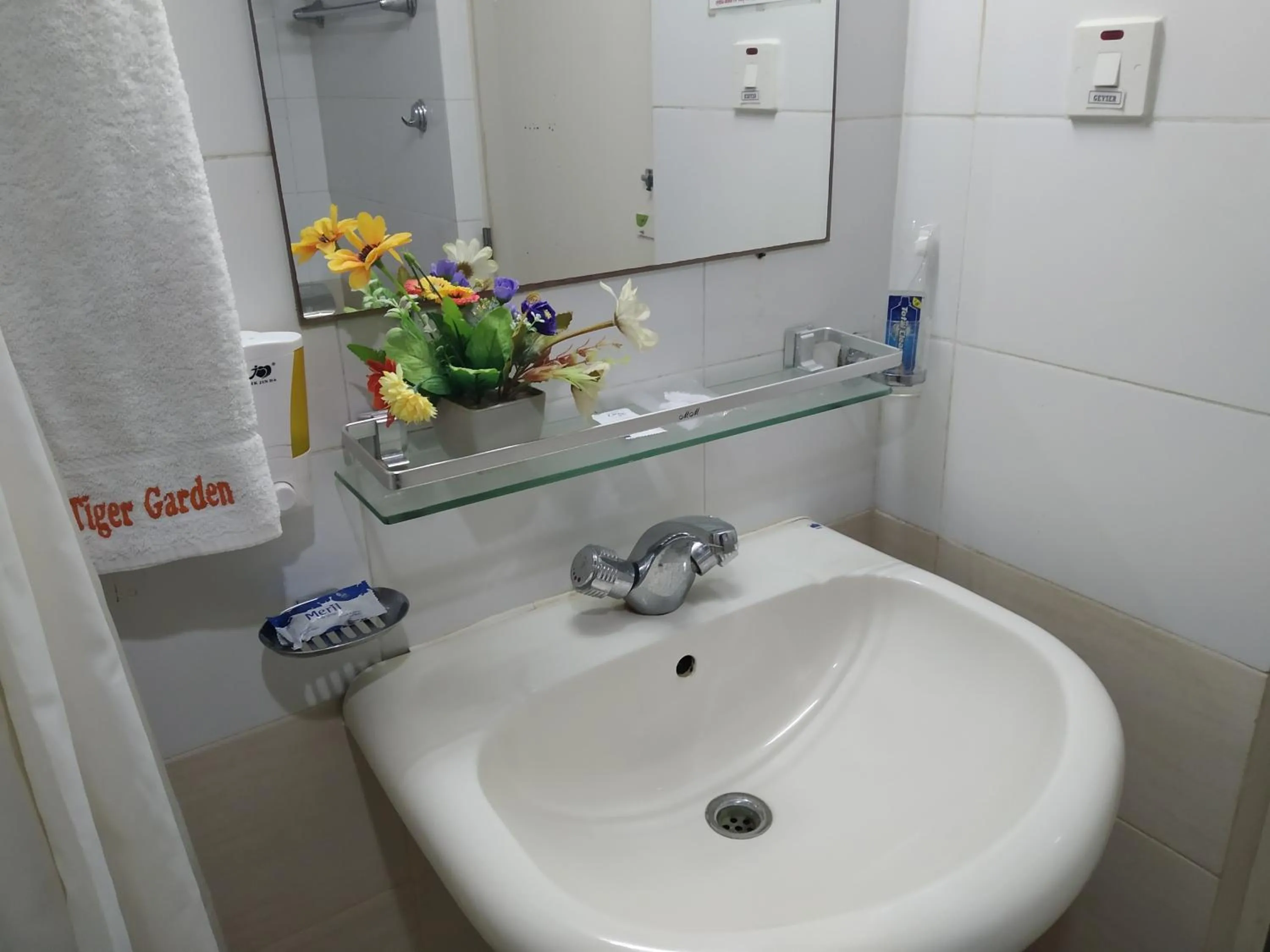 Bathroom in Tiger Garden Int Hotel