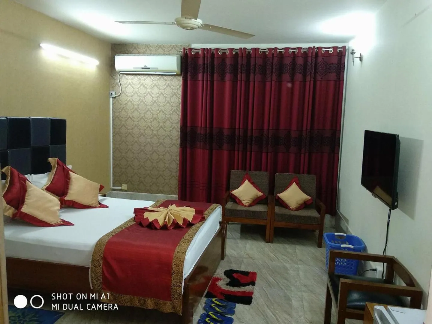 Photo of the whole room in Tiger Garden Int Hotel