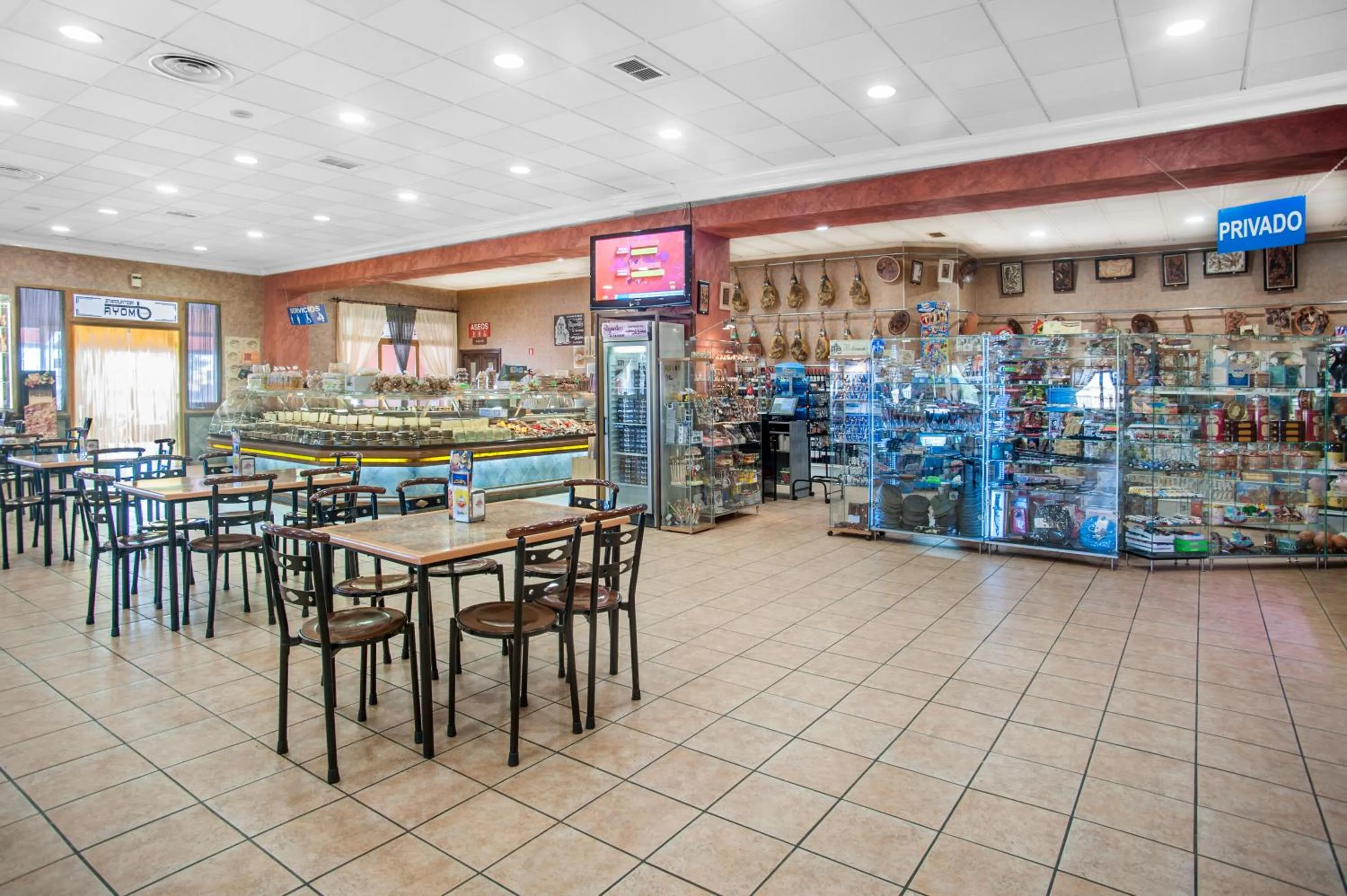 Lounge or bar in Hotel Moya