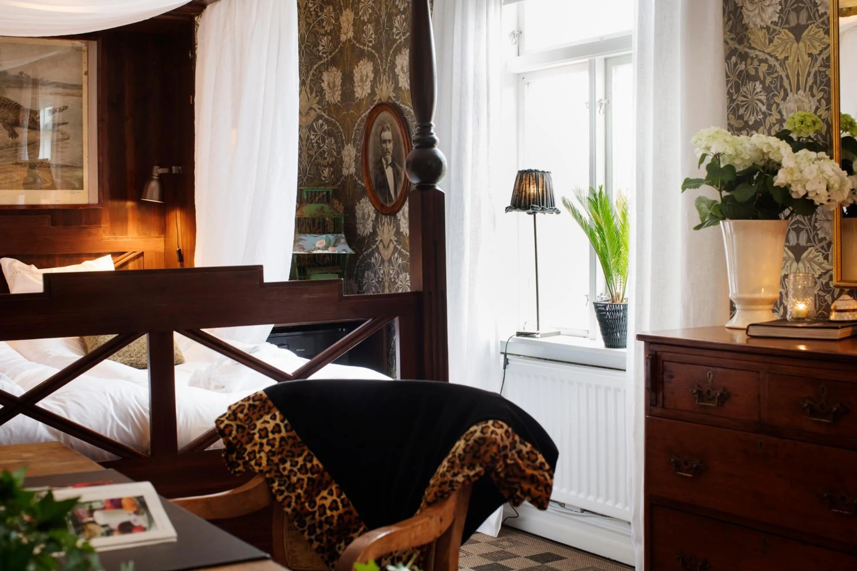 Photo of the whole room in Strandflickornas Havshotell Lysekil