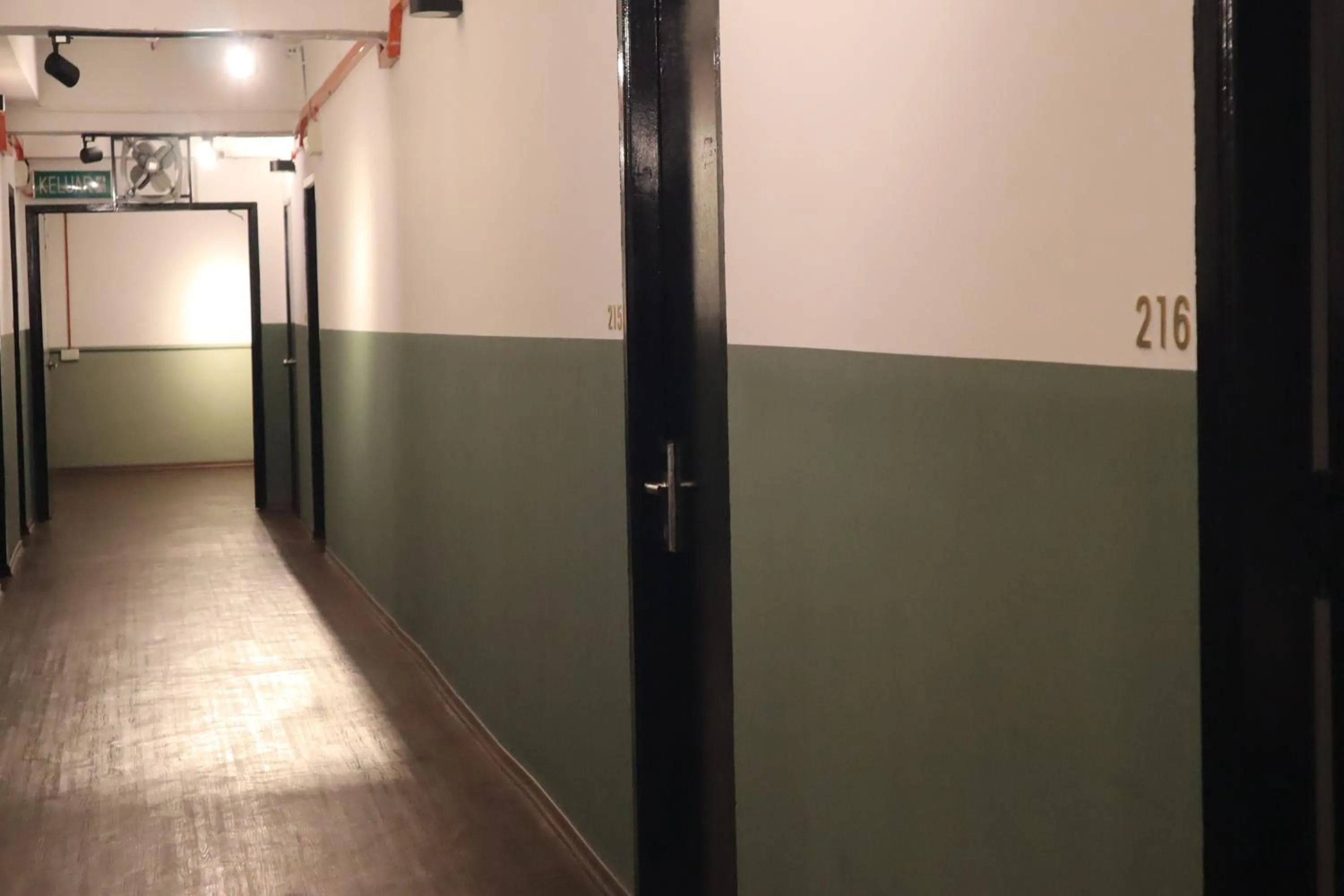 Decorative detail in Room V at Kluang Parade Near Bus Stop Kluang