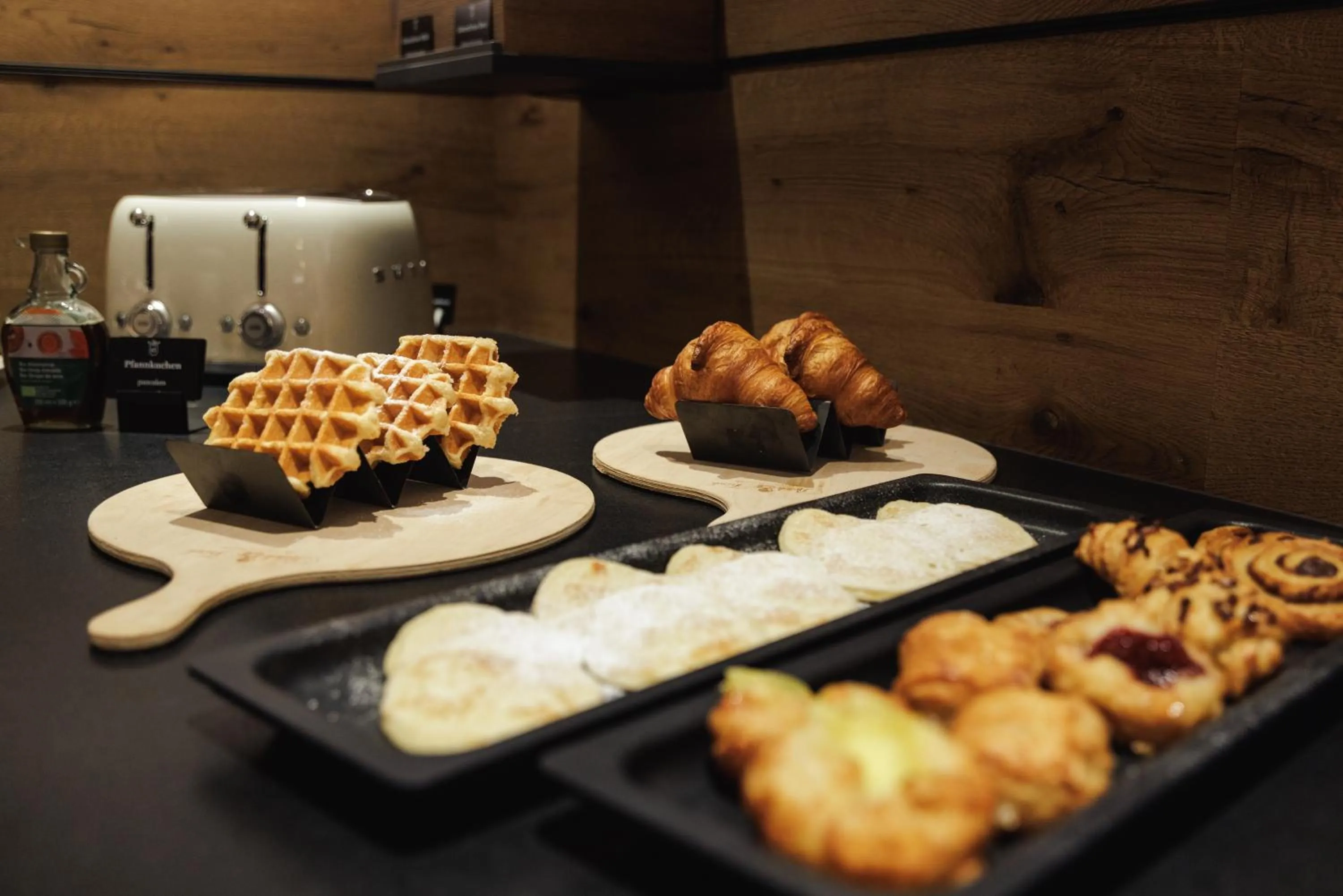 Restaurant/places to eat in PACHMAIR 1453 apart resort