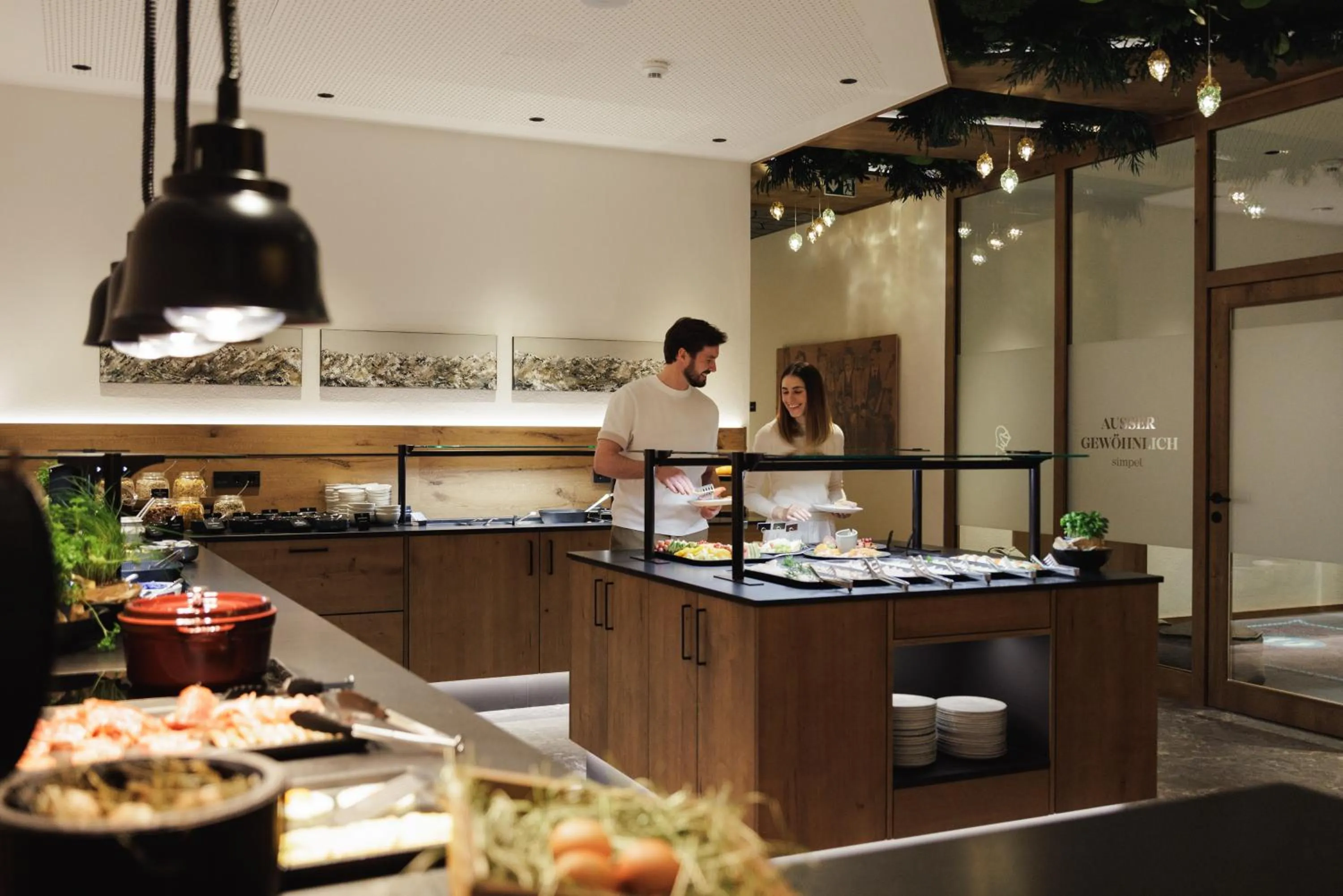 Restaurant/places to eat in PACHMAIR 1453 apart resort