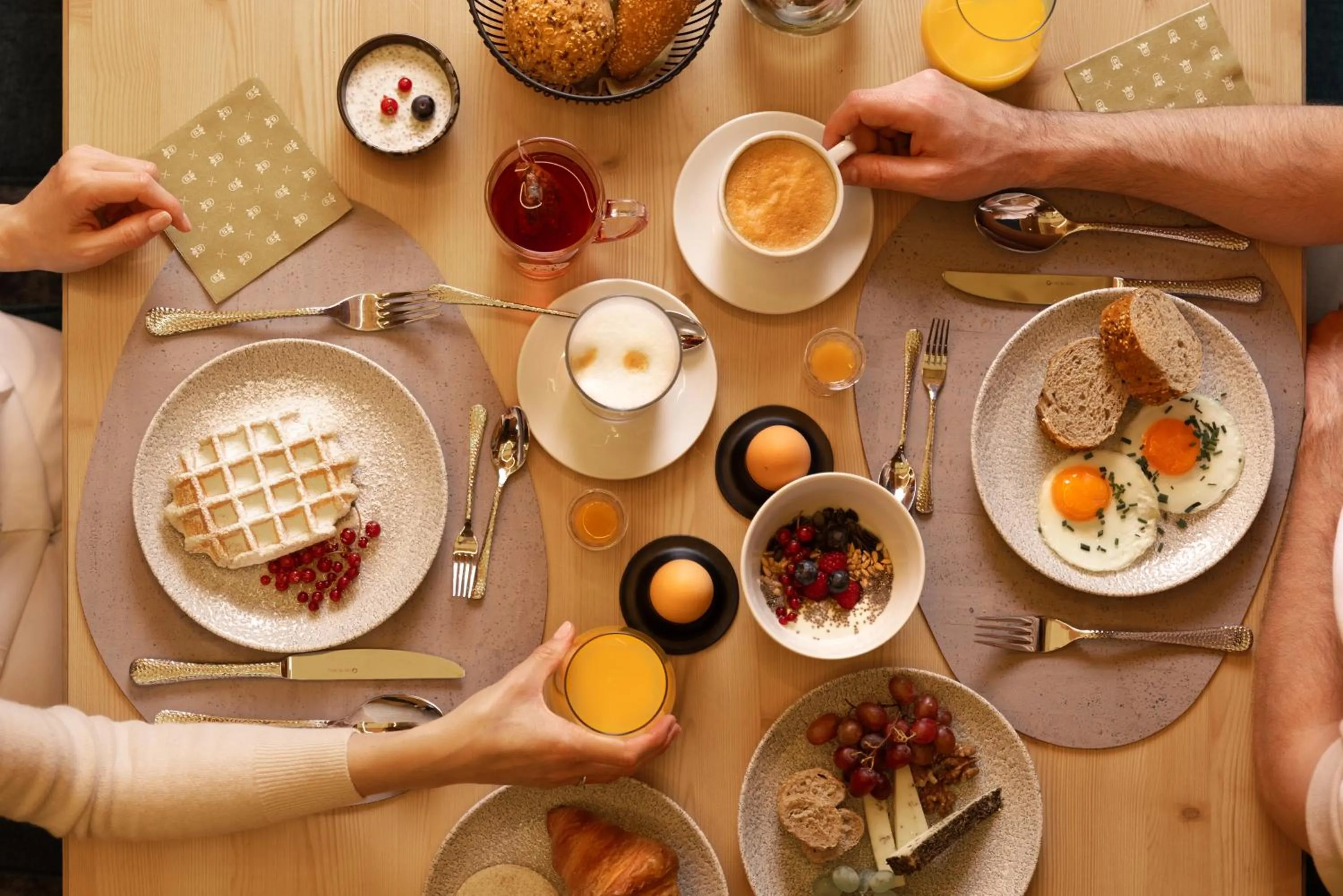 Restaurant/places to eat in PACHMAIR 1453 apart resort