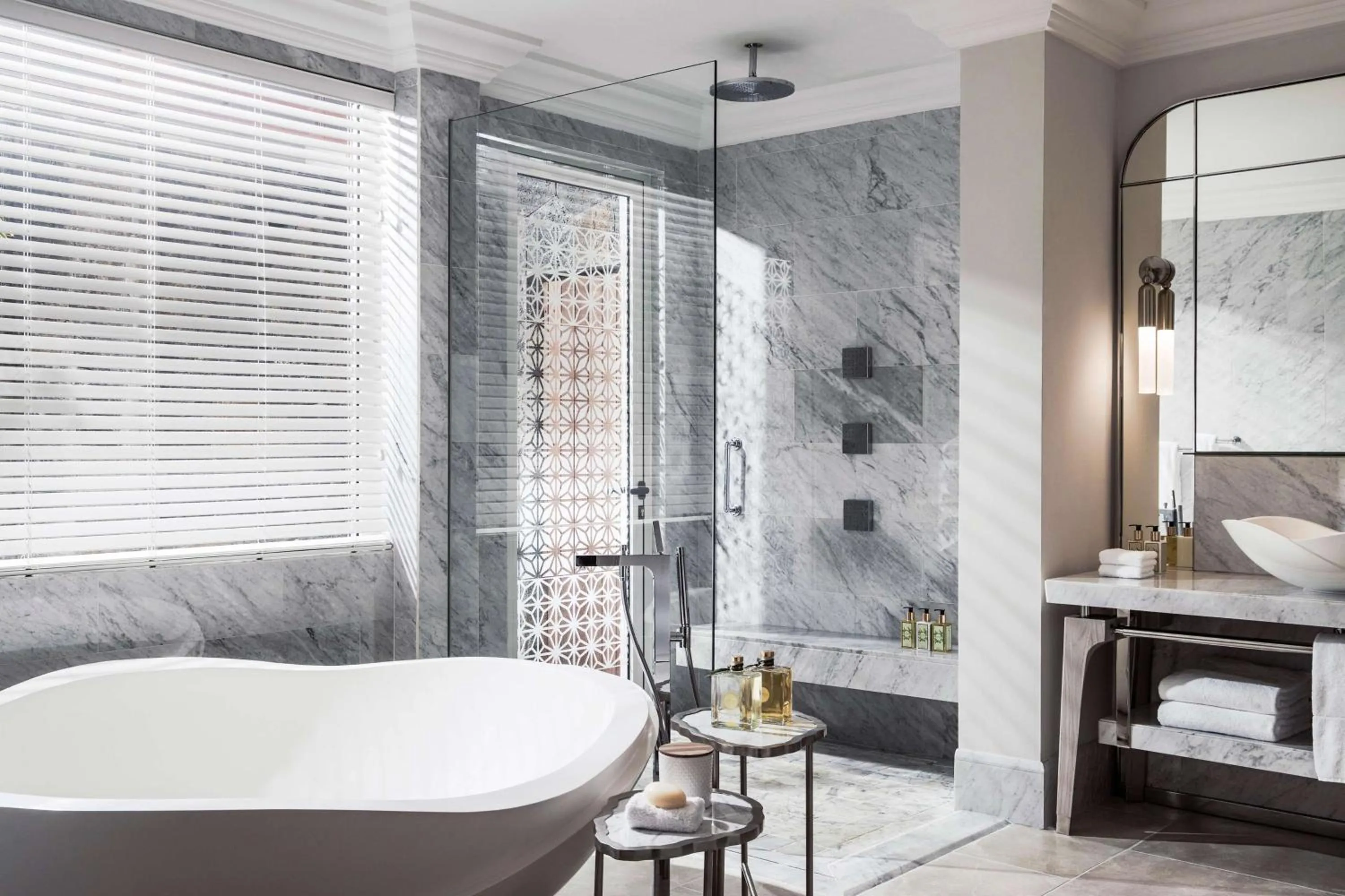 Bathroom, Bed in One&Only Le Saint Géran, Mauritius