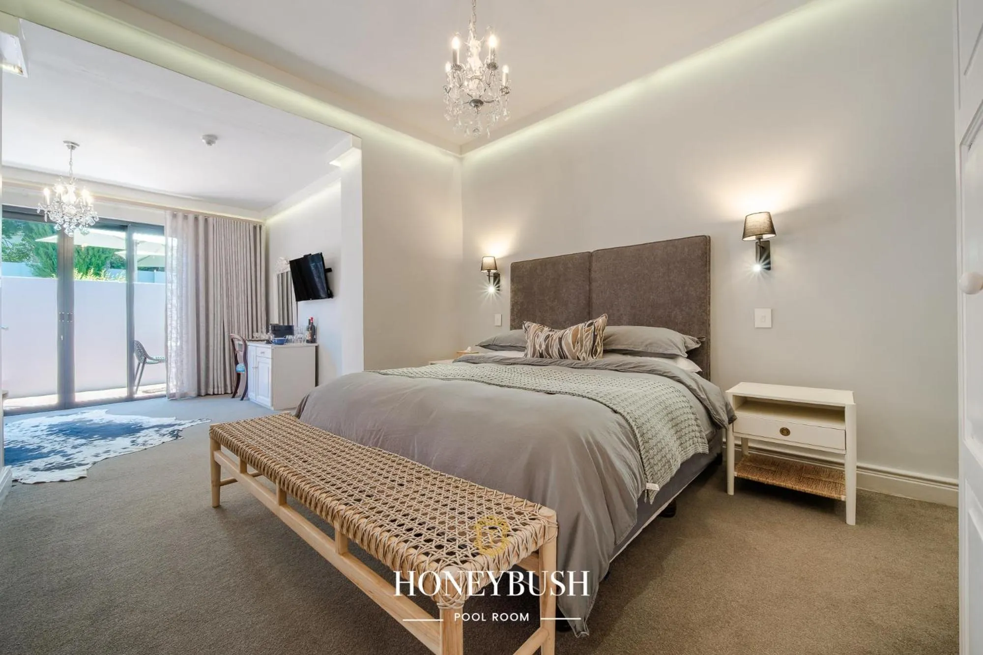 Bed in Tulbagh Boutique Heritage Hotel