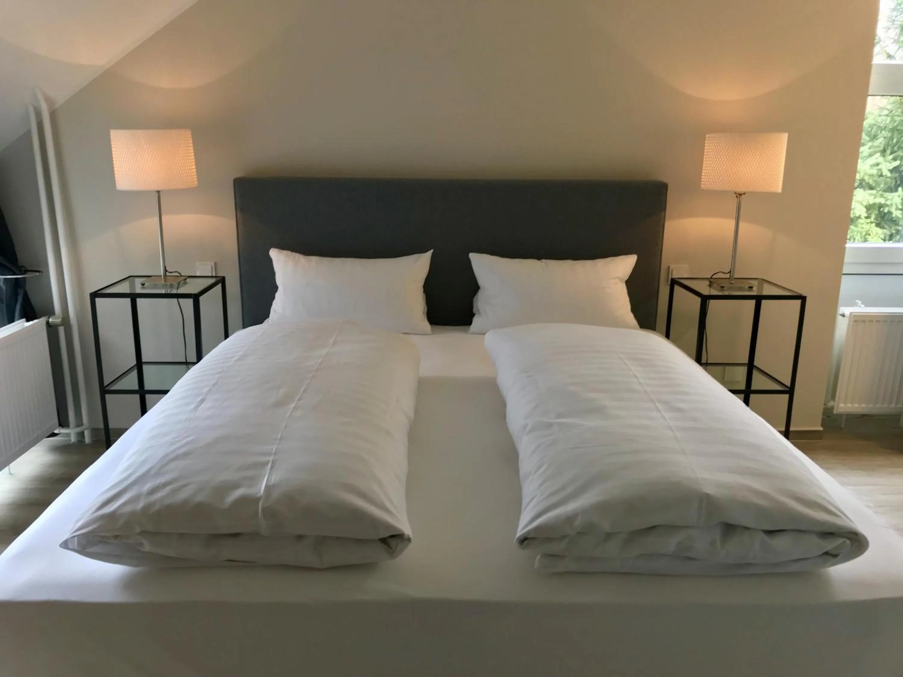 Bedroom, Bed in Wald & Golfhotel Lottental