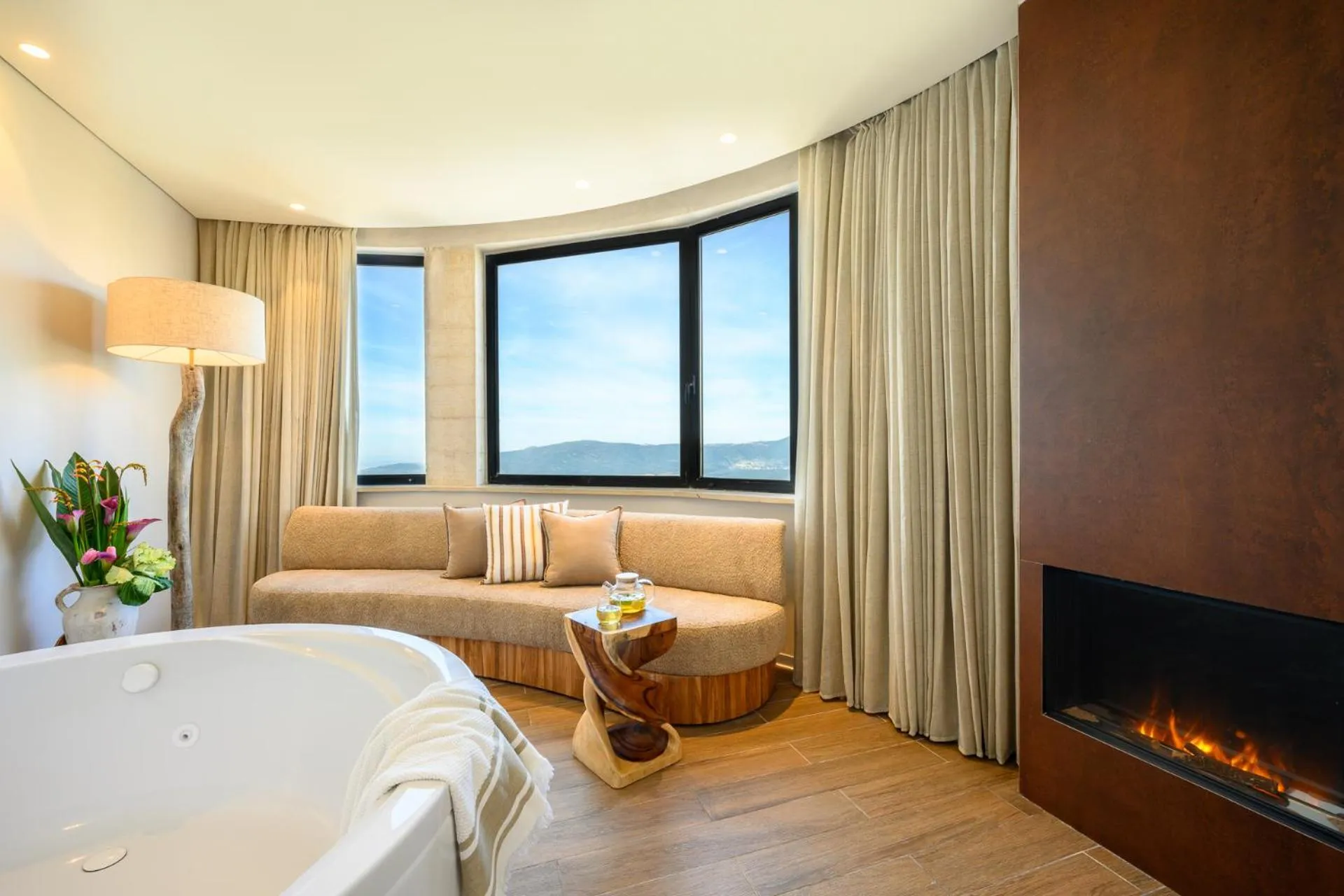 Seating area, Bed in Hotel Canaan - Fattal Limited Edition