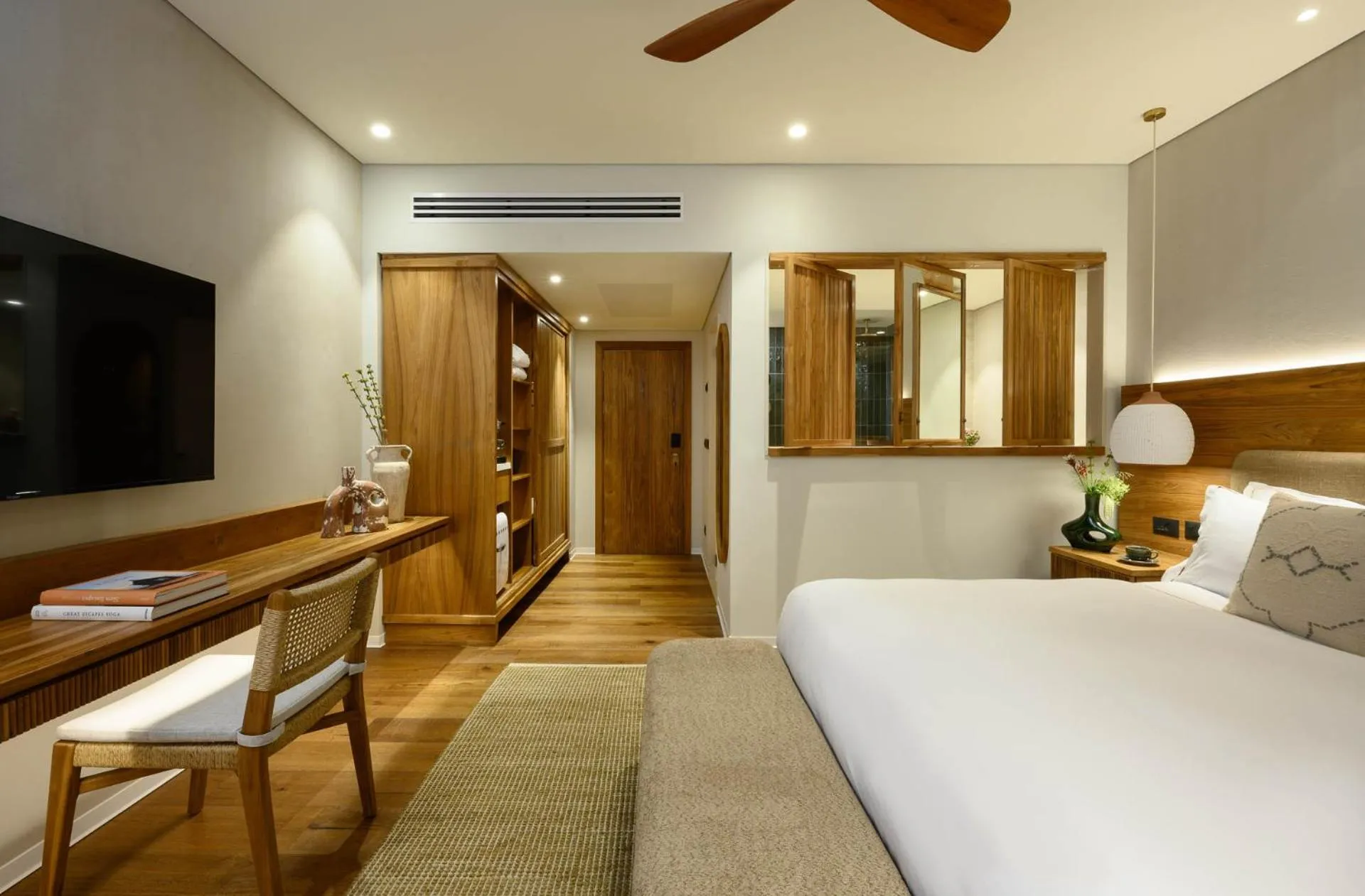 Bed in Hotel Canaan - Fattal Limited Edition