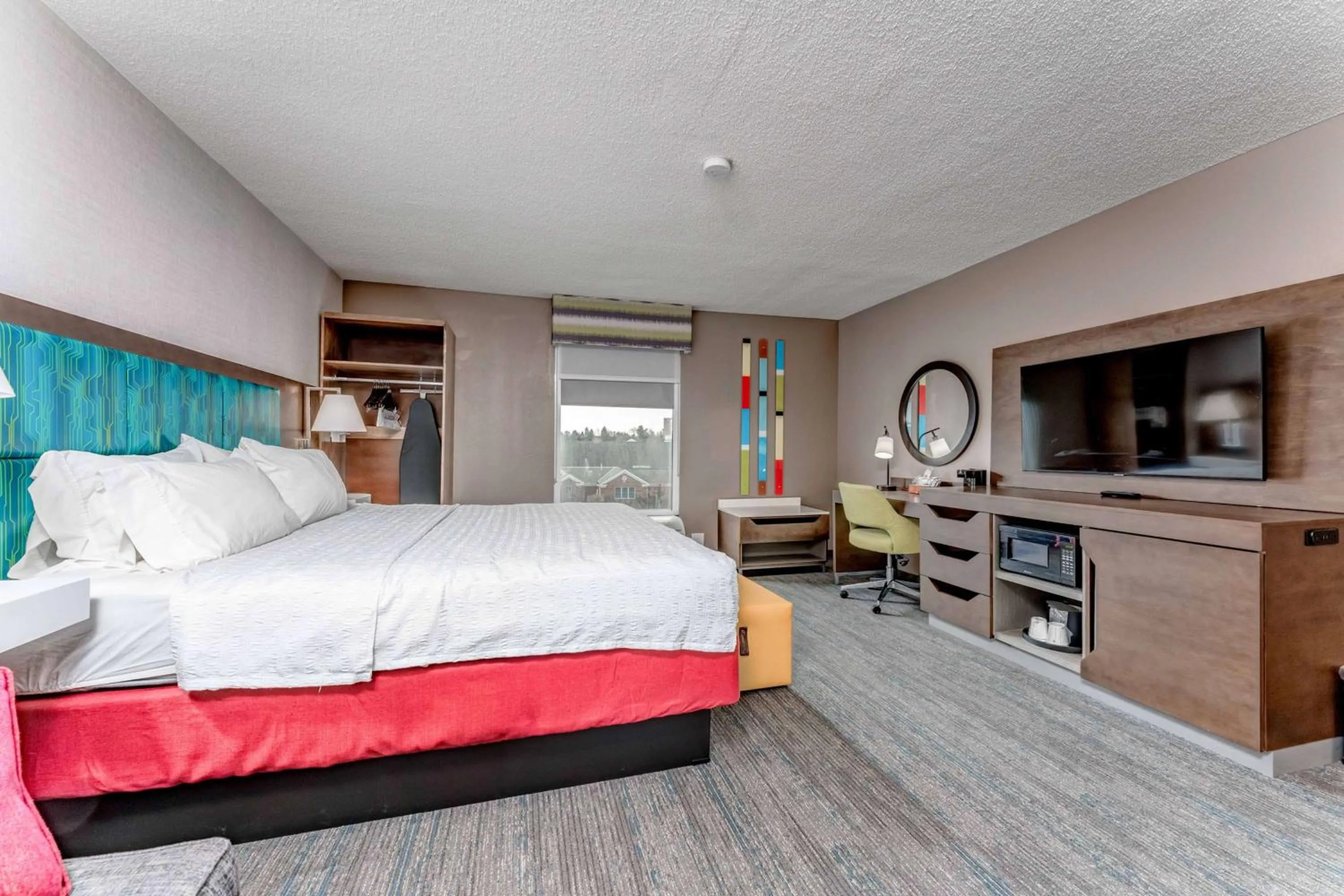 Bed in Hampton Inn Morgantown