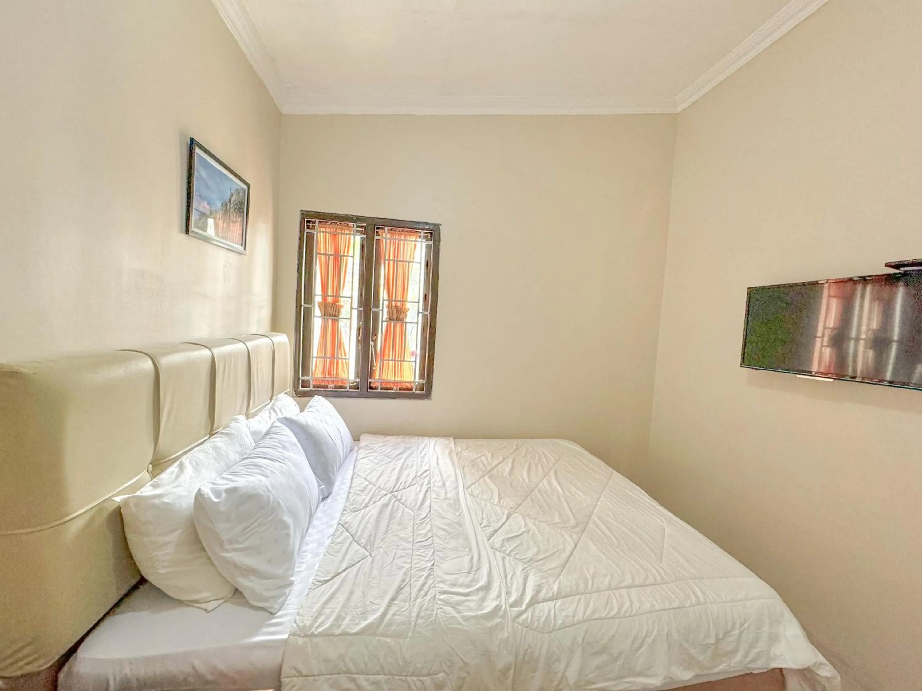 Bedroom, Bed in OWK Homestay Syariah Mitra RedDoorz Wonosobo