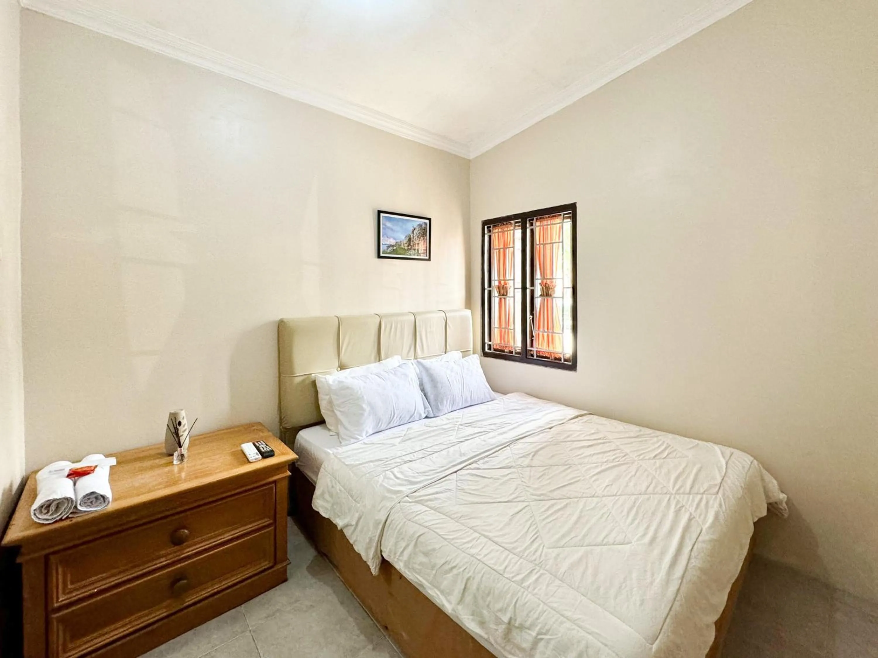 Bedroom, Bed in OWK Homestay Syariah Mitra RedDoorz Wonosobo