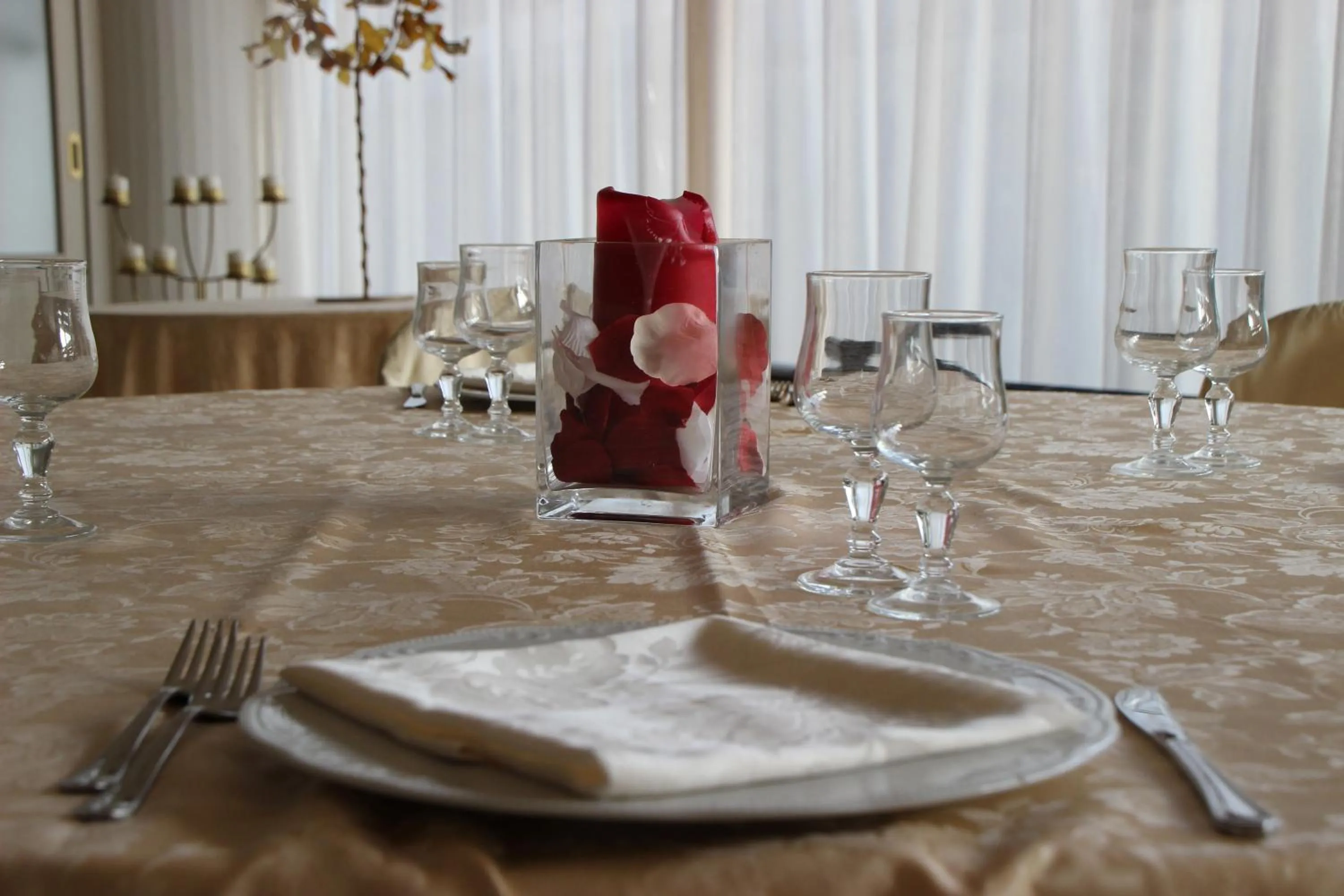 Restaurant/places to eat in Atlantis Palace Hotel