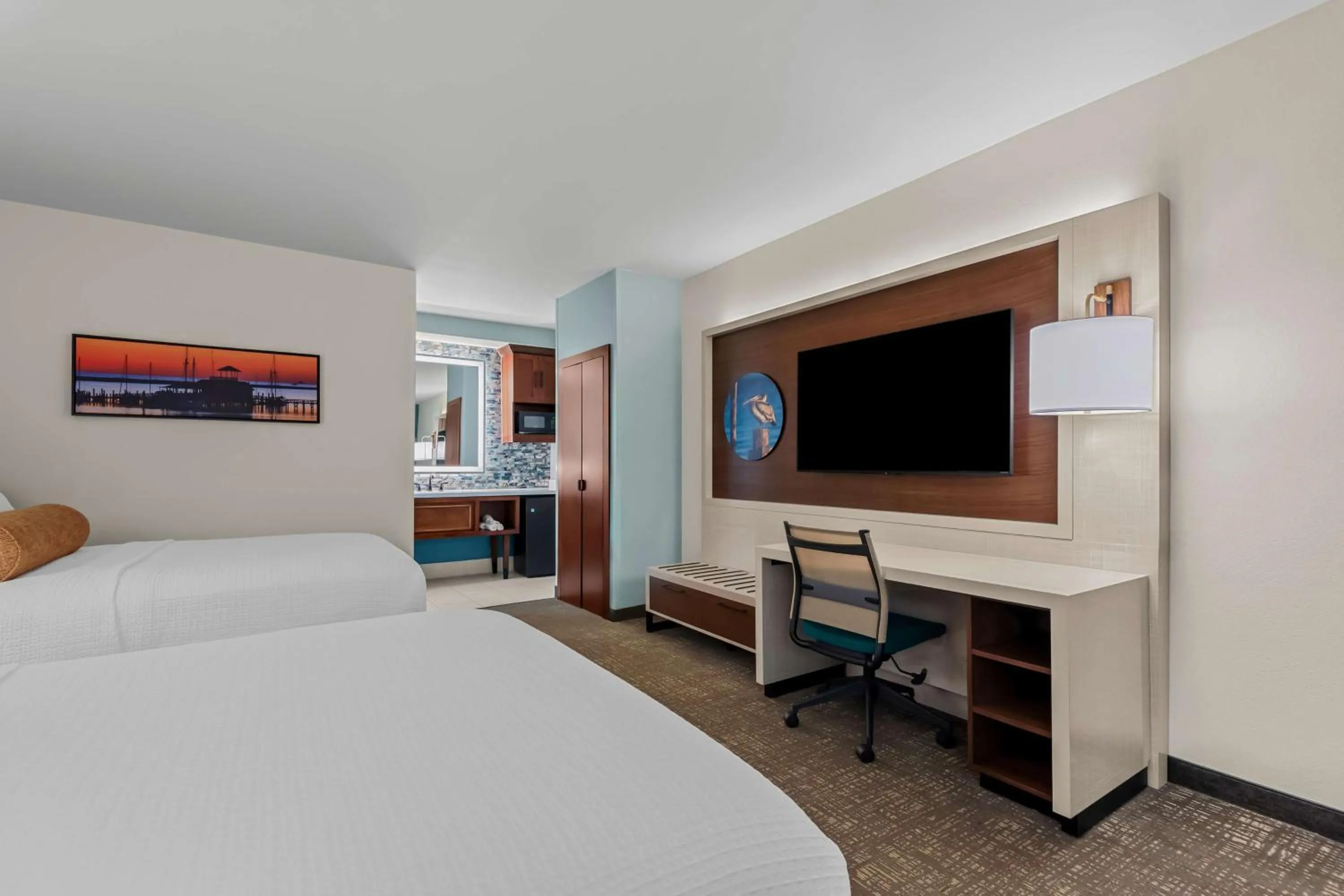 Bedroom, Bed in Best Western Seaway Inn