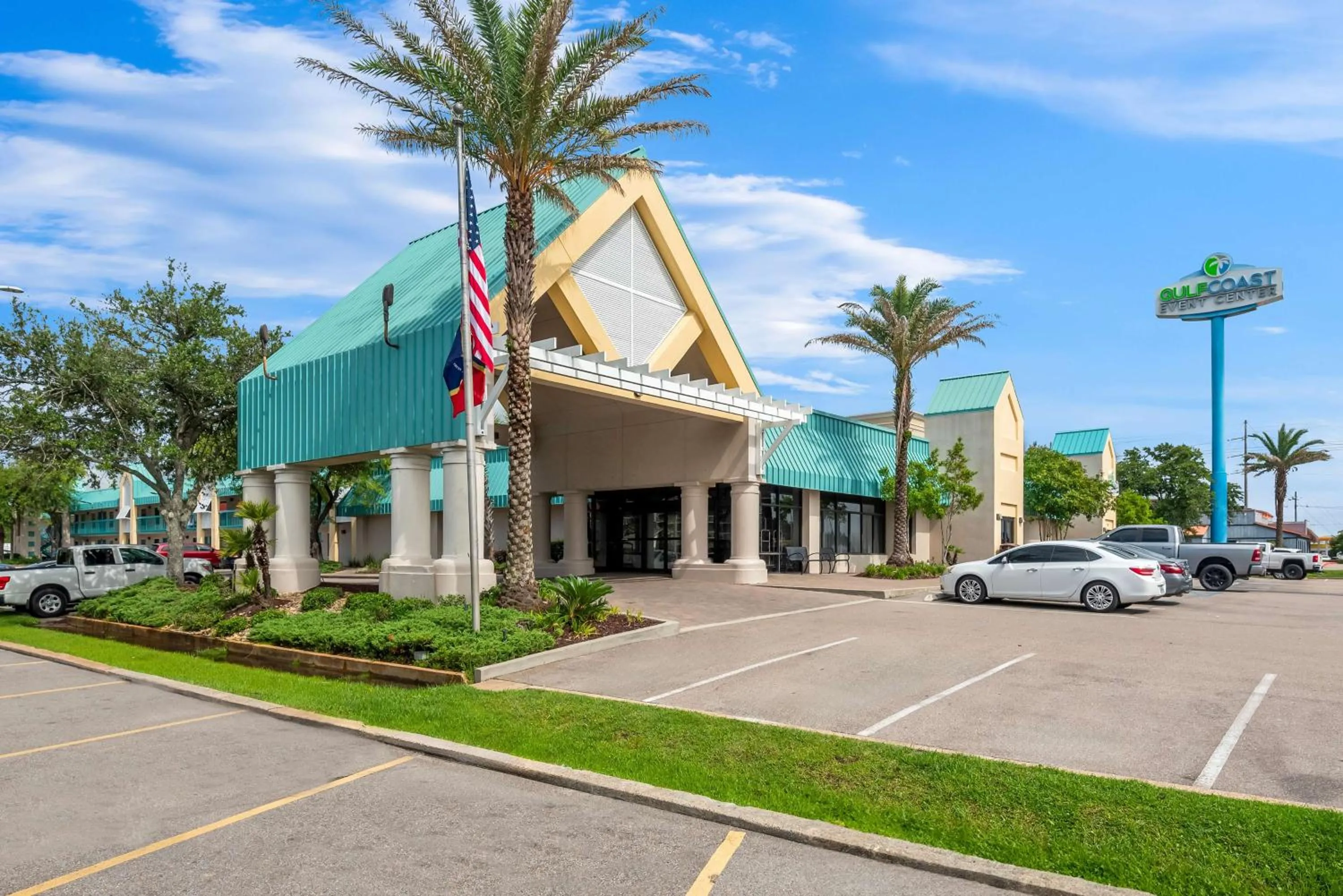 Property building in Best Western Seaway Inn