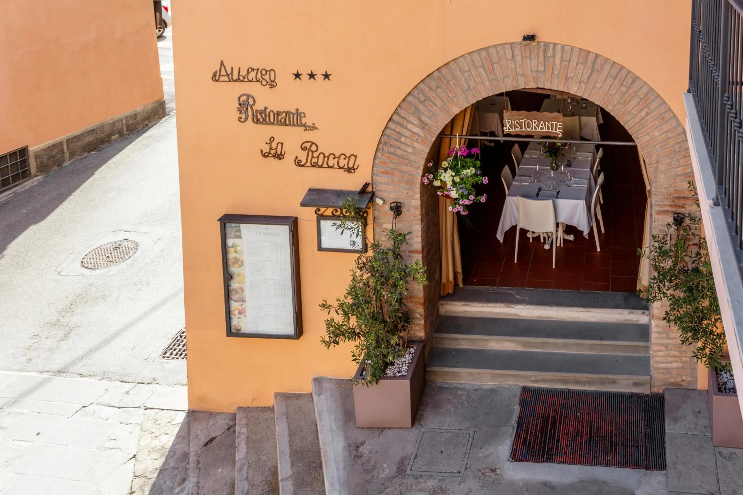 Property building in Albergo La Rocca