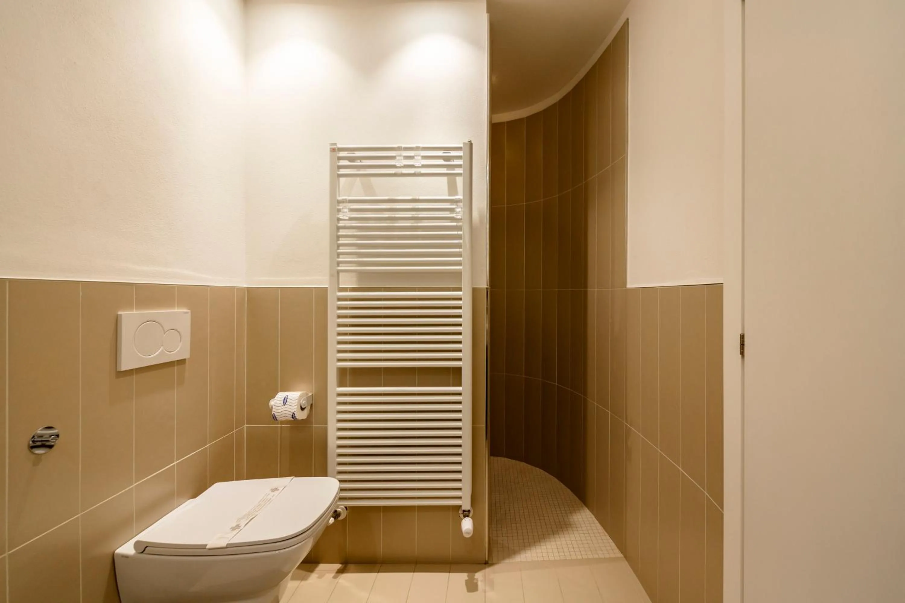 Bathroom in Albergo La Rocca