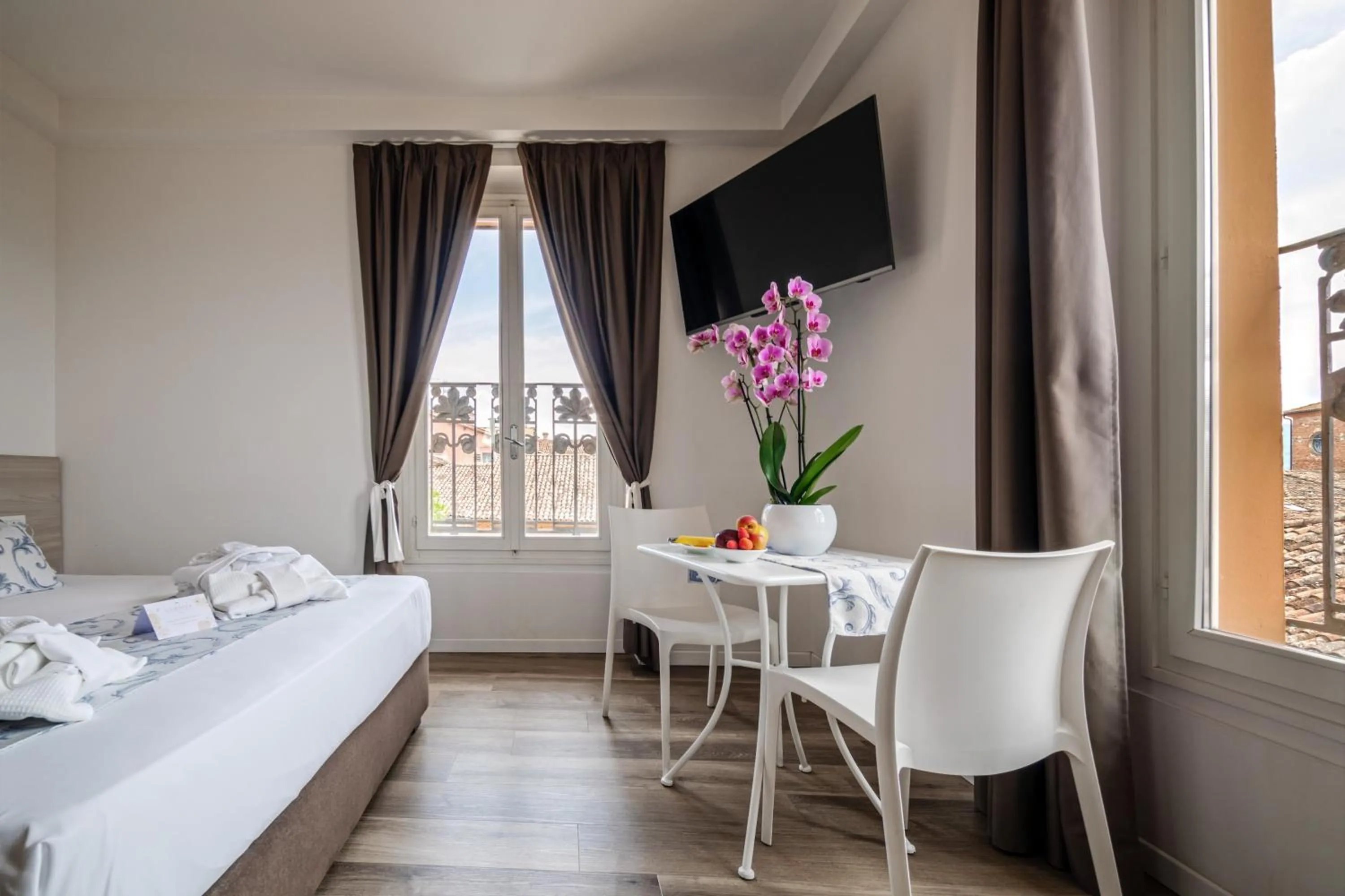 Bed in Albergo La Rocca