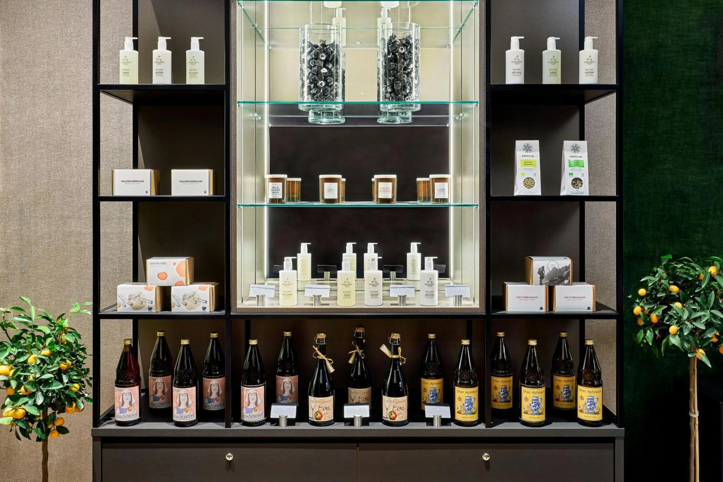 Restaurant/places to eat in JW Marriott Hotel Frankfurt