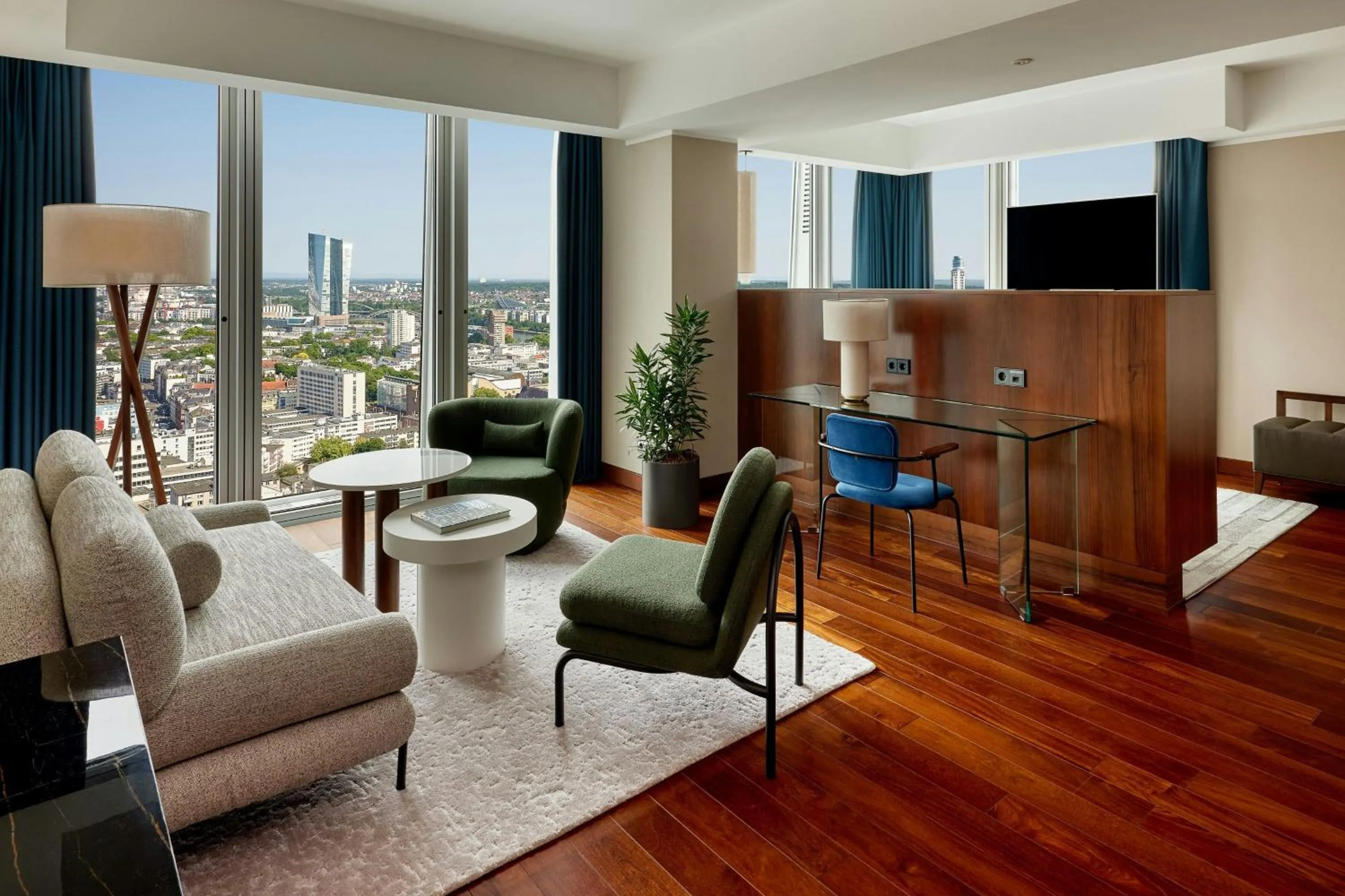 Photo of the whole room in JW Marriott Hotel Frankfurt