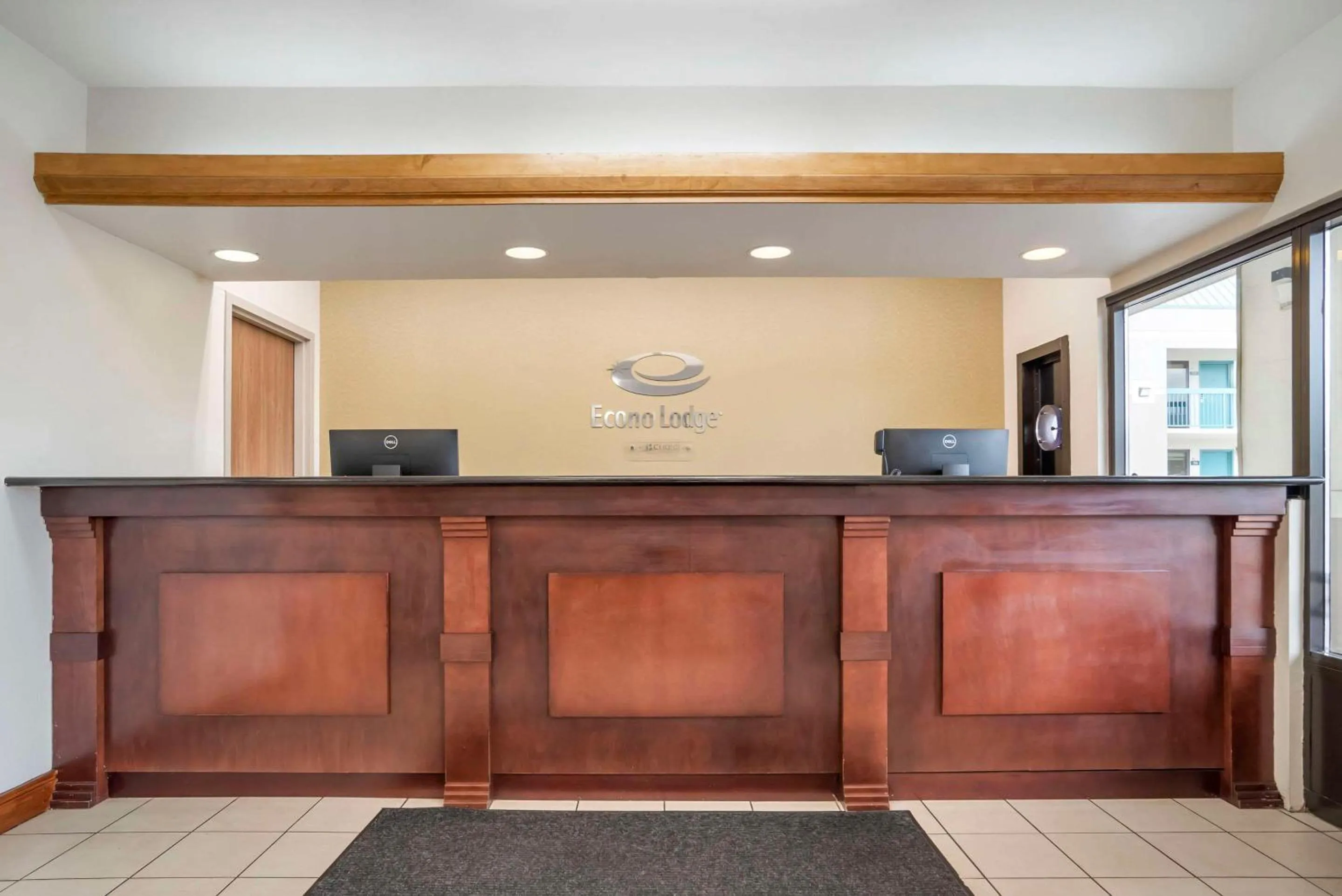 Lobby or reception in Econo Lodge Moss Point - Pascagoula