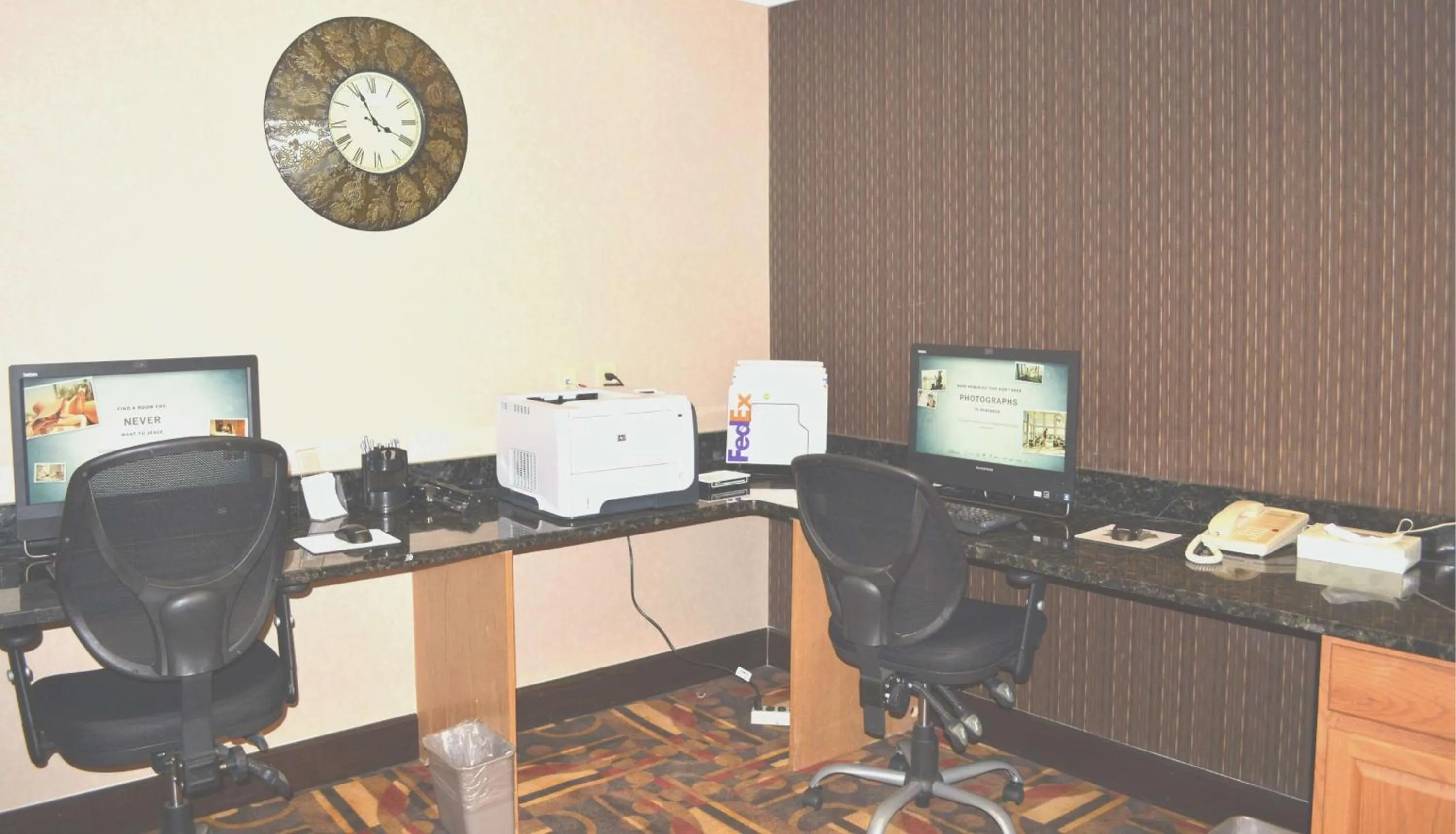 Business facilities in Comfort Inn, Cleveland South - Richfield
