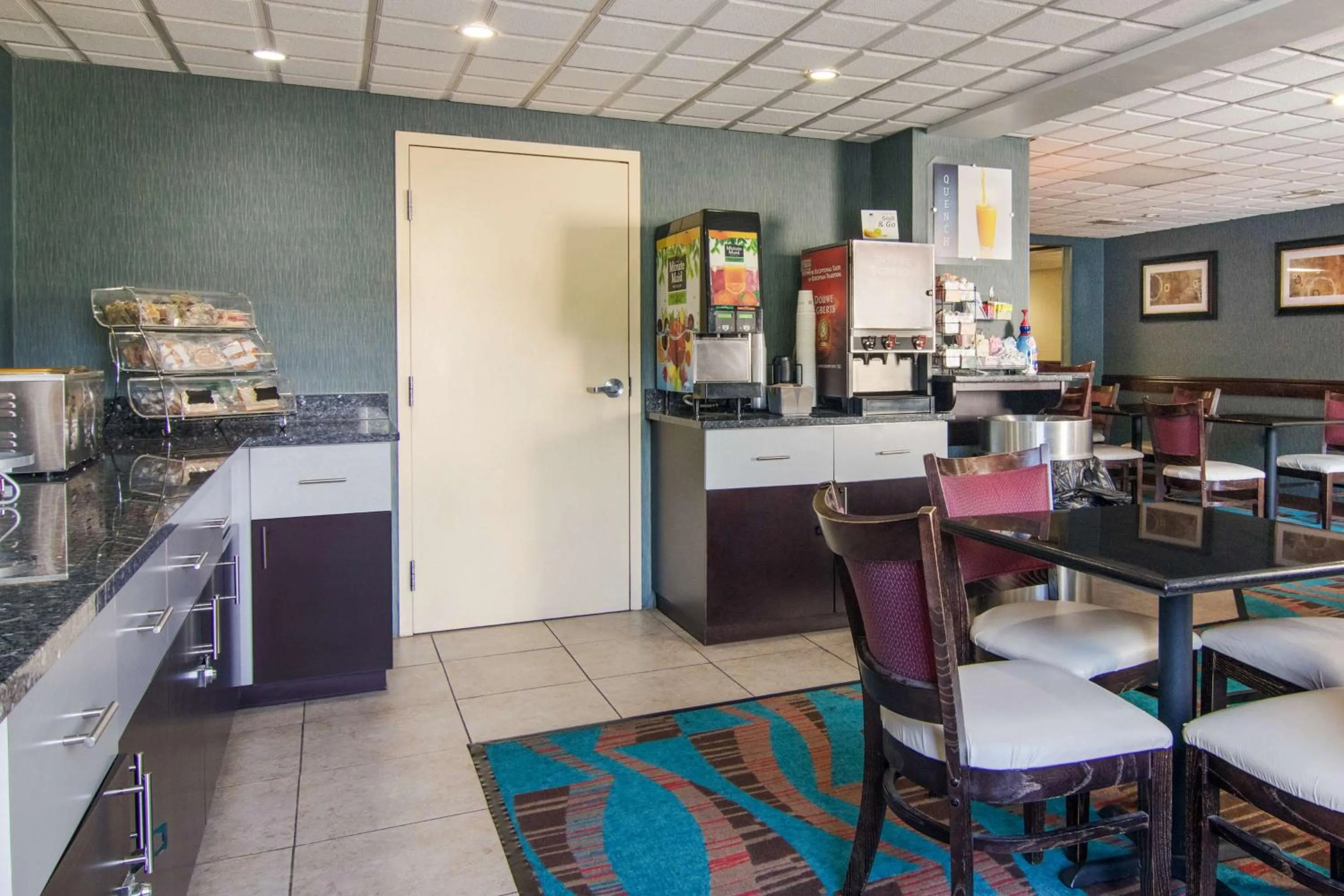 Restaurant/places to eat in Best Western Dutch Valley Inn