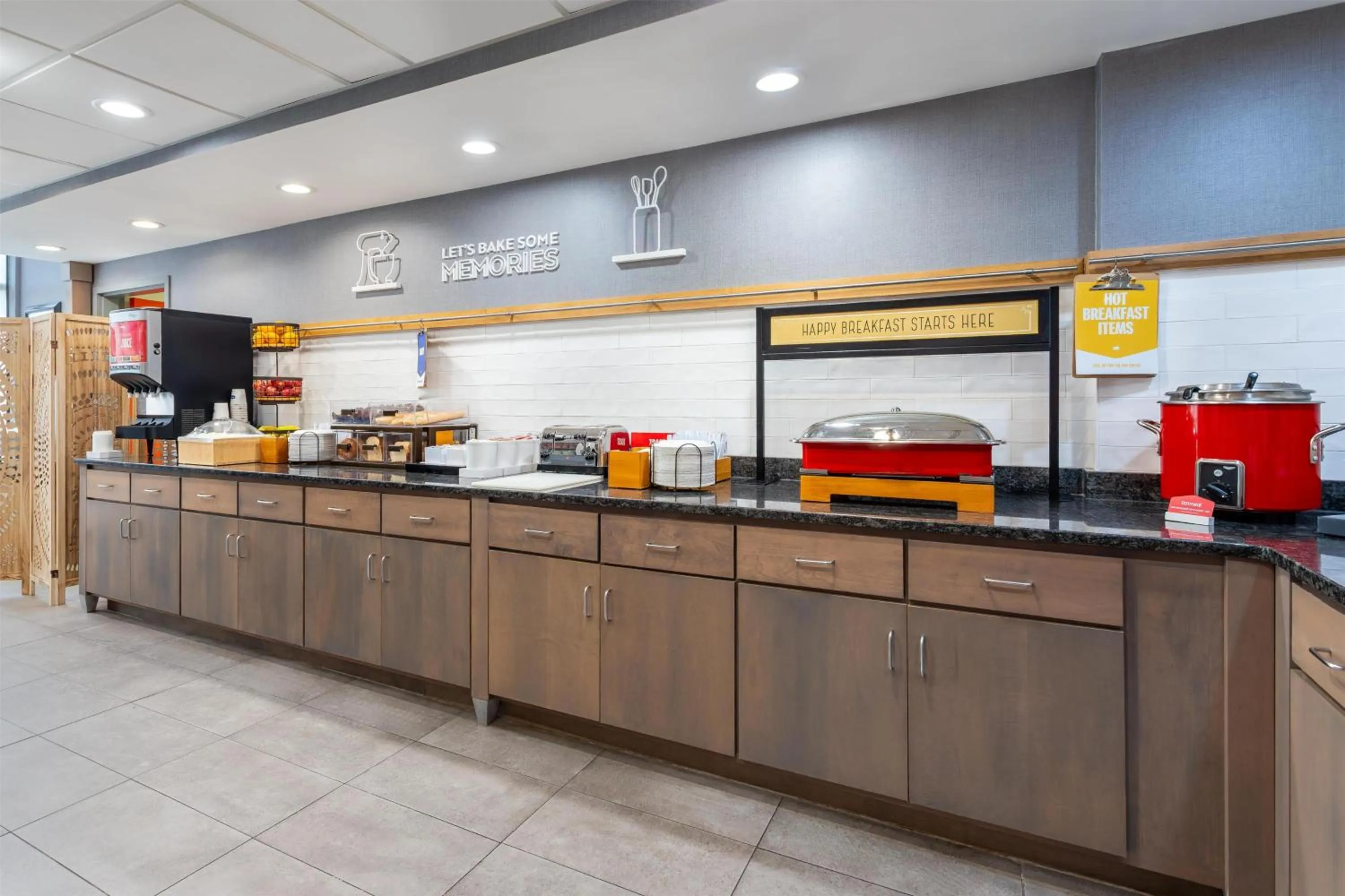 Breakfast in Hampton Inn Akron-South