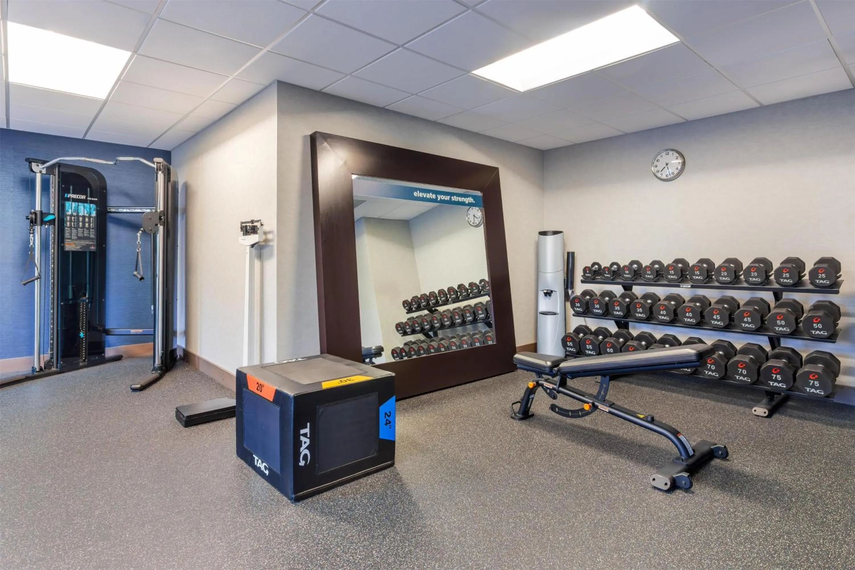 Fitness centre/facilities in Hampton Inn Akron-South