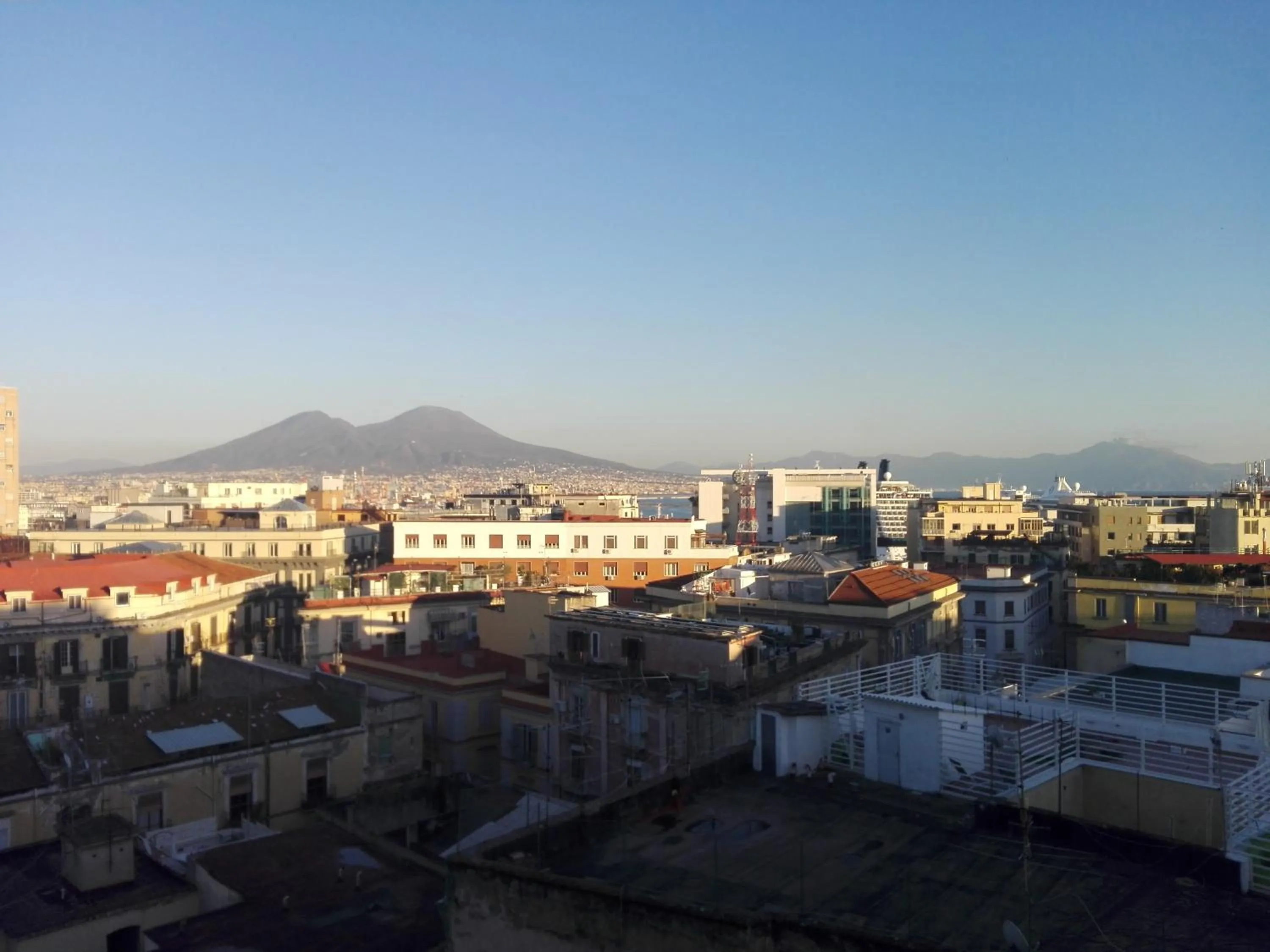 City view in "Panoramic Terrazza - Napoli"