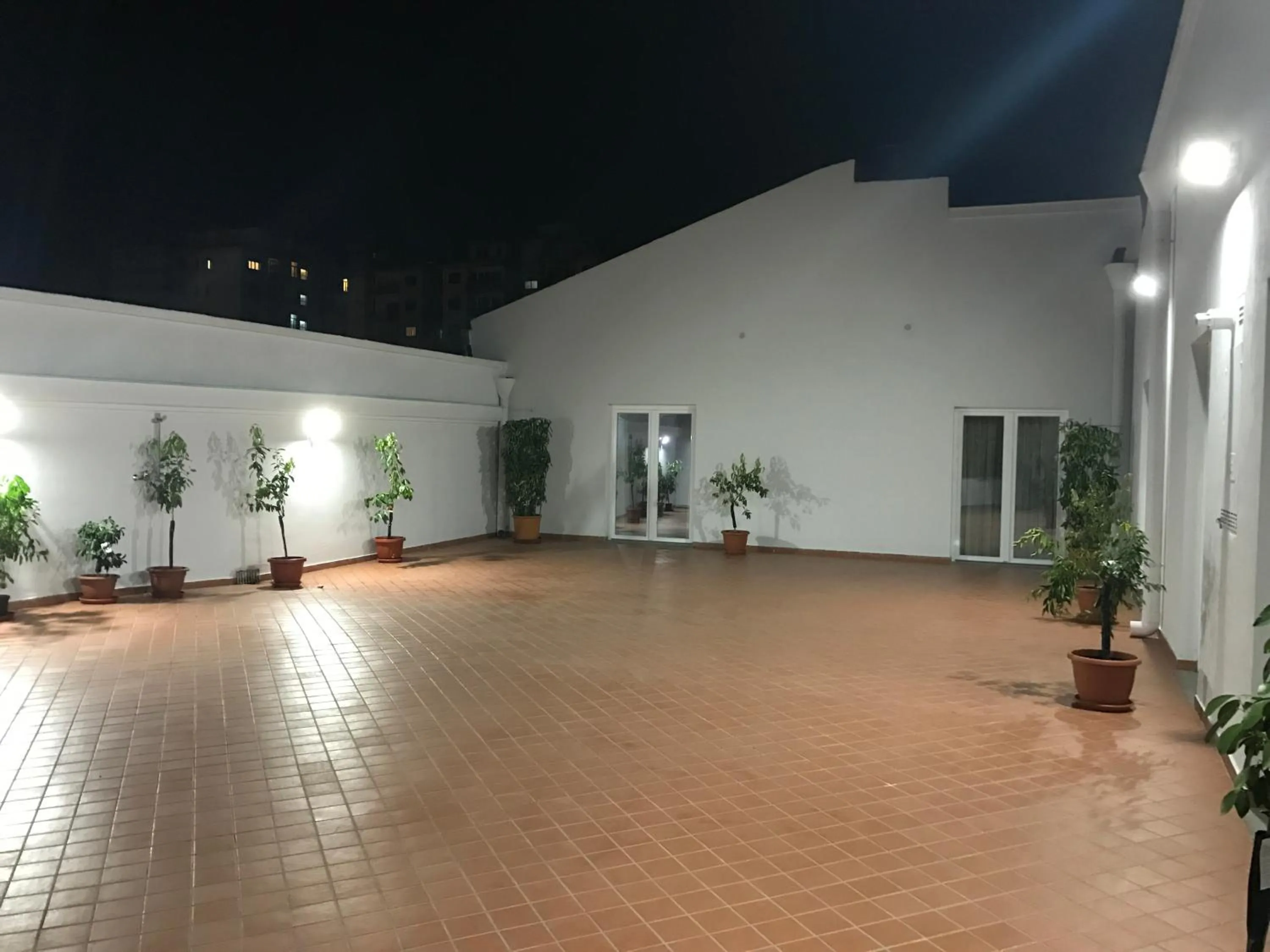 Night in "Panoramic Terrazza - Napoli"